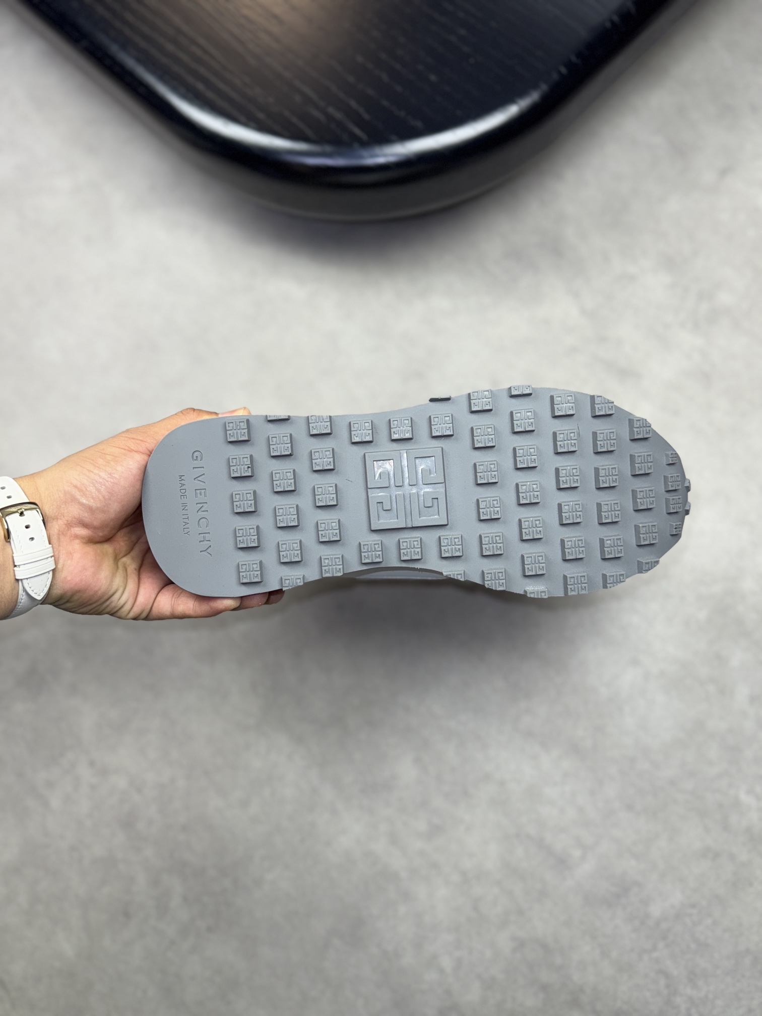 Givenchy Sneakers L-s