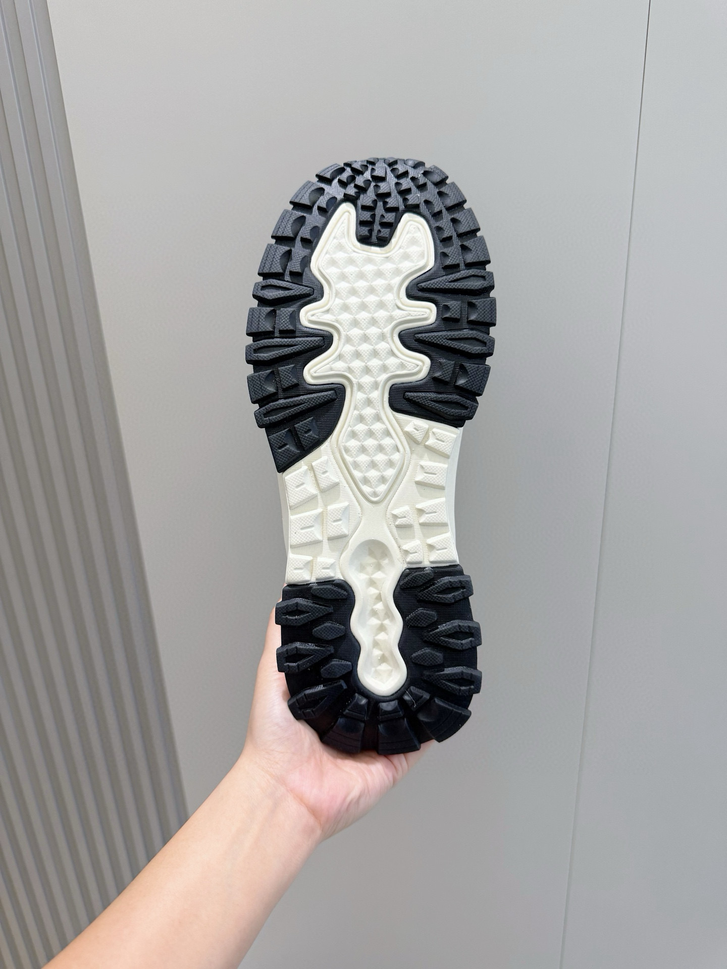 Givenchy Sneakers L-s