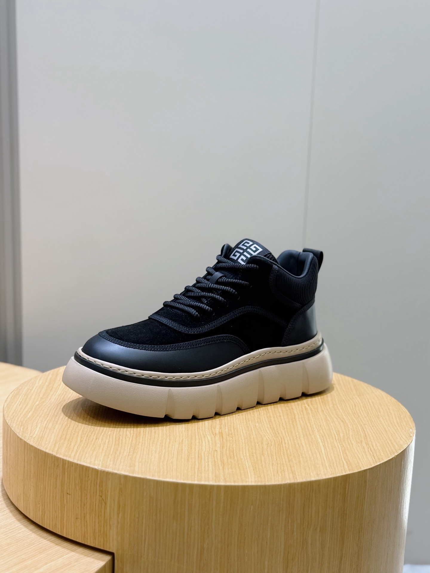 Givenchy Boots Cow Leather L-s