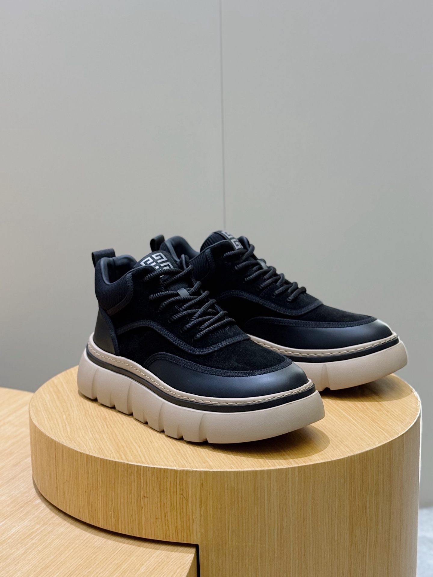 Givenchy Boots Cow Leather L-s