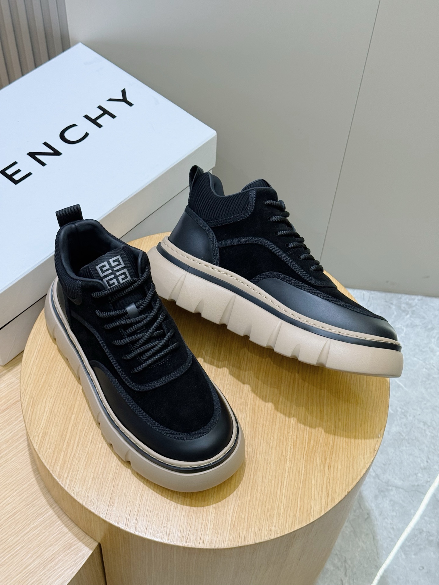 Givenchy Boots Cow Leather L-s