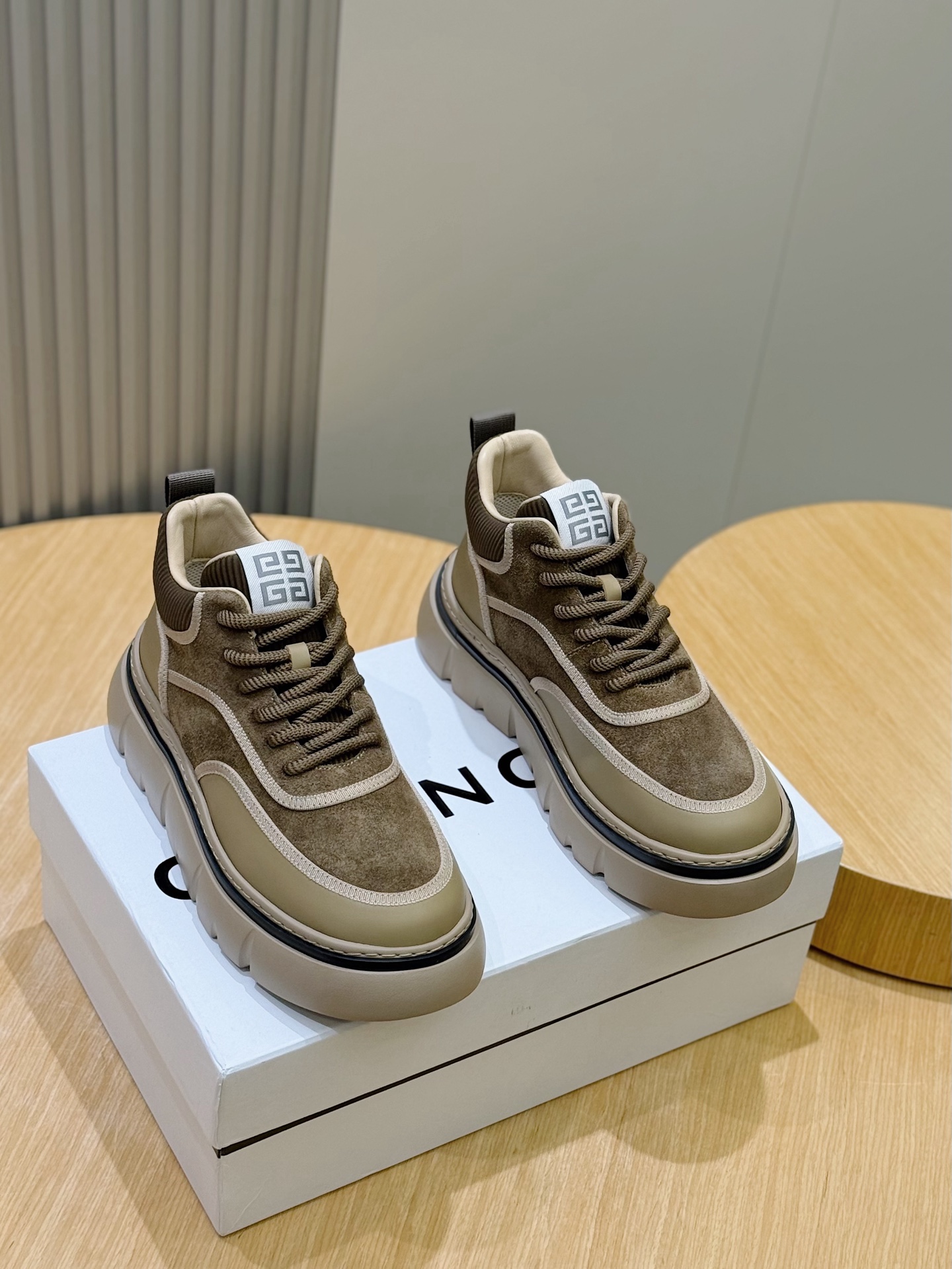 Givenchy Boots Cow Leather L-s