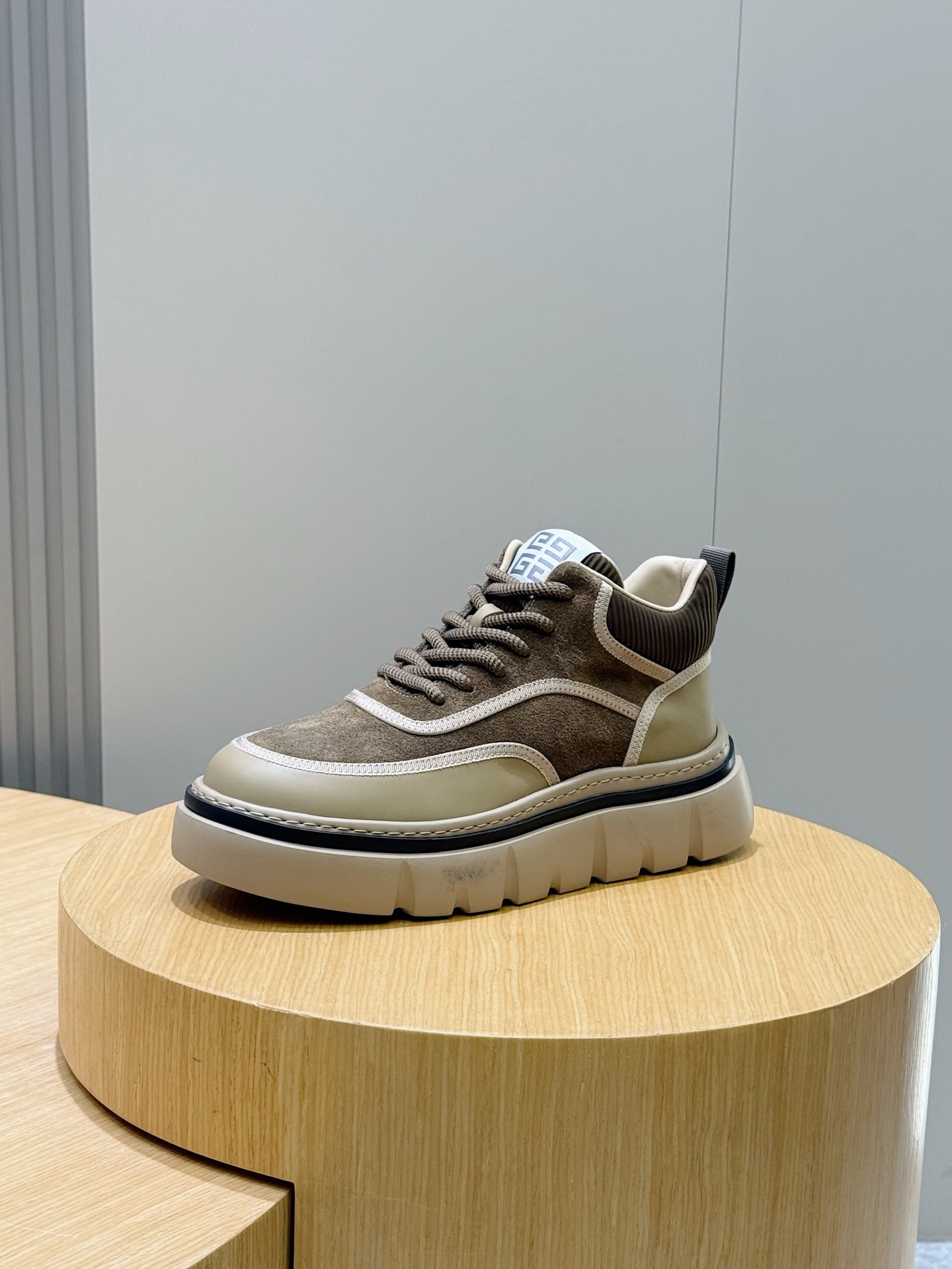 Givenchy Boots Cow Leather L-s