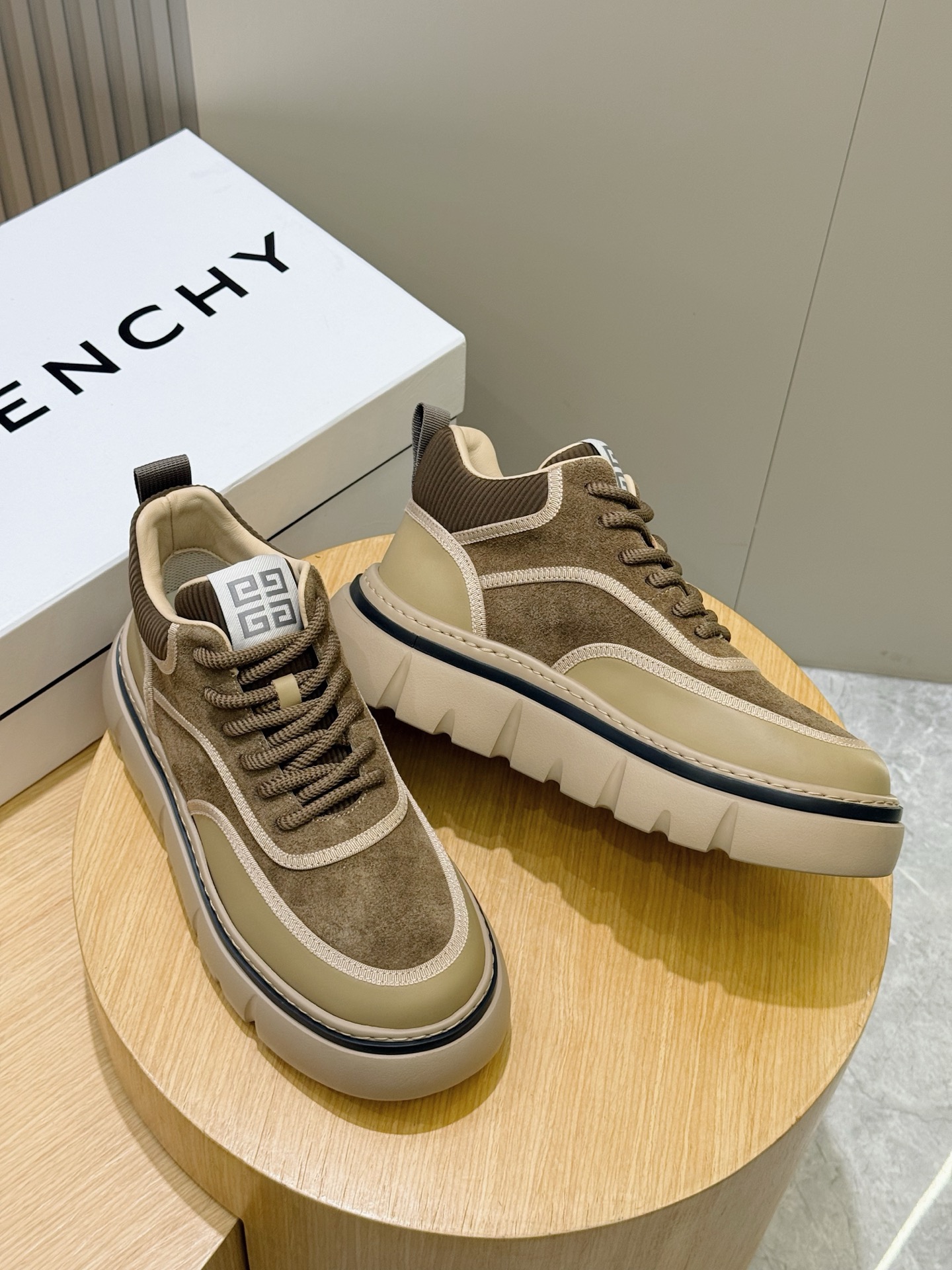 Givenchy Boots Cow Leather L-s