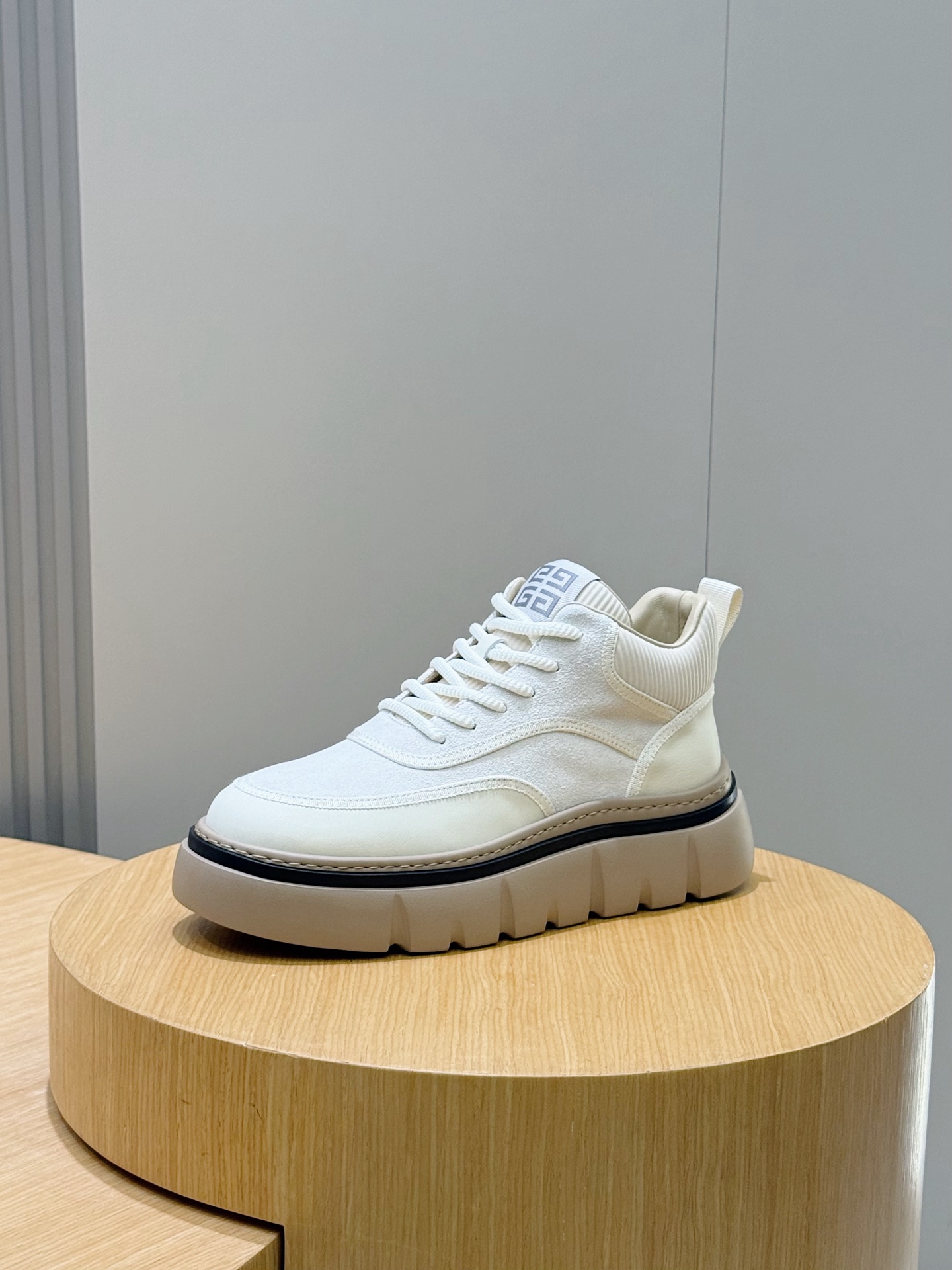 Givenchy Boots Cow Leather L-s