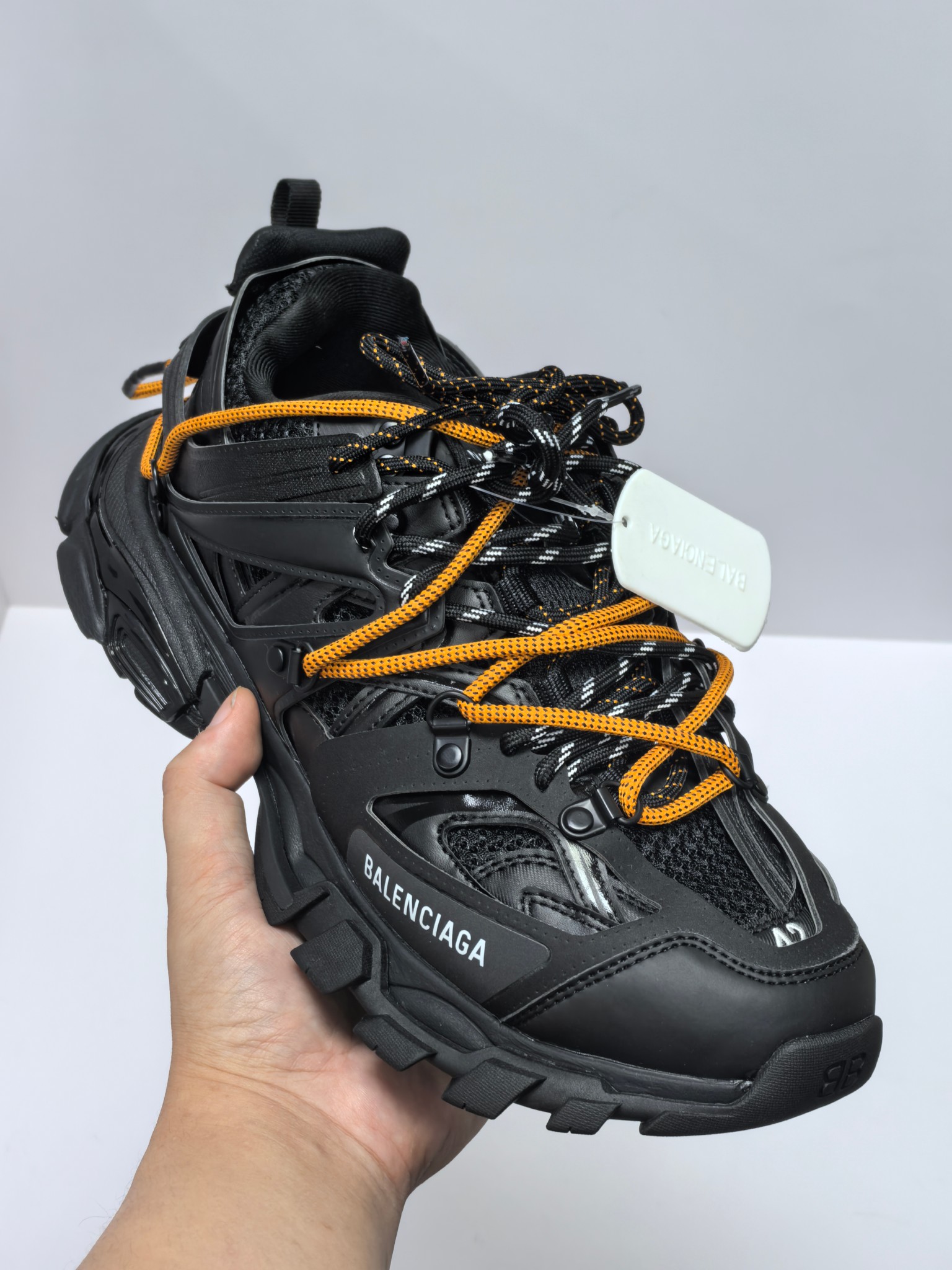 Balenciaga Basic Shoes L-s