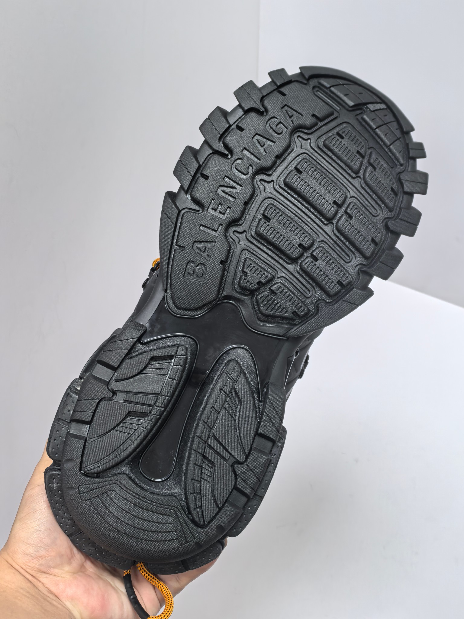 Balenciaga Basic Shoes L-s