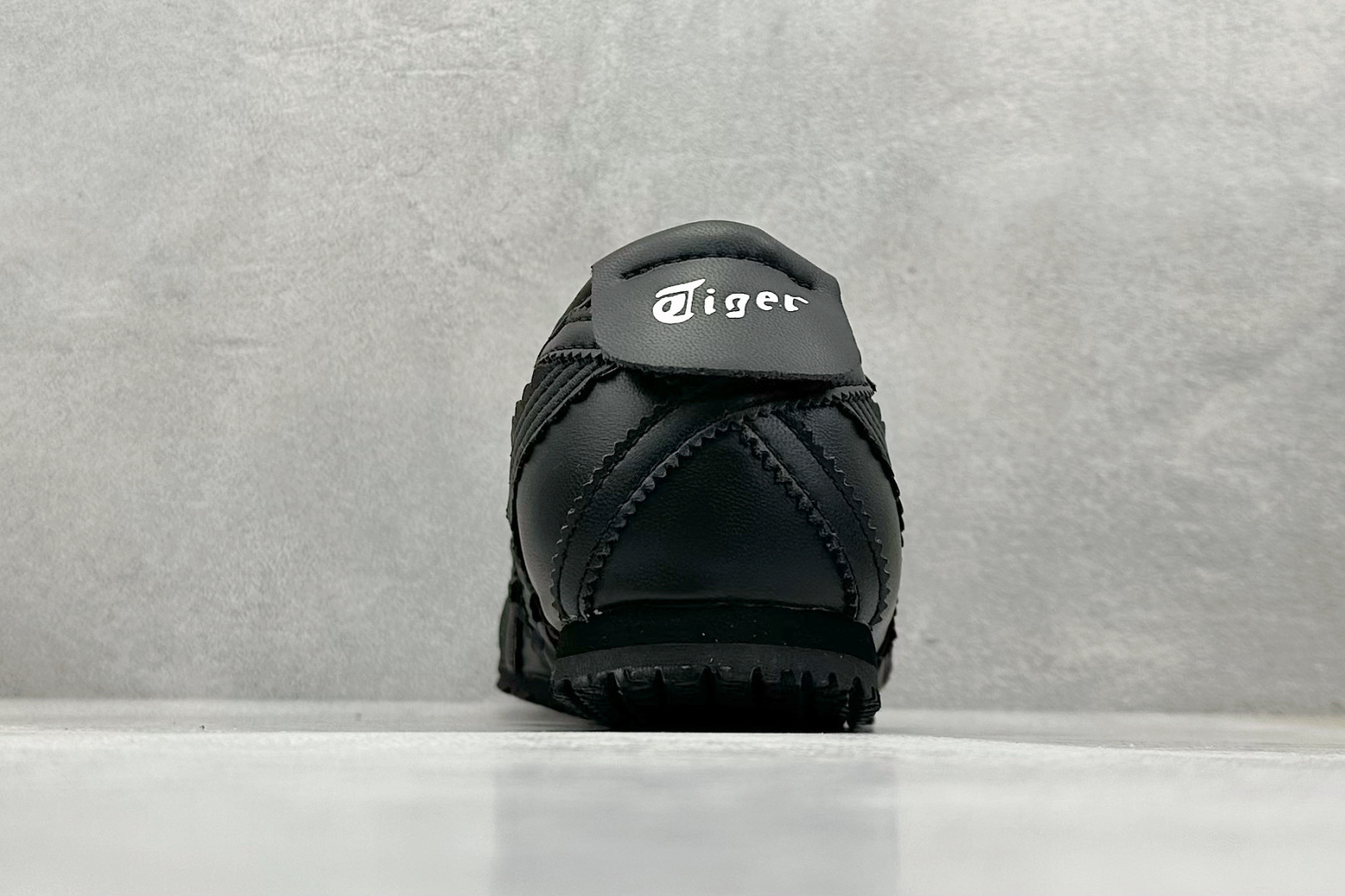 Onitsuka Tiger Basic Shoes M-s