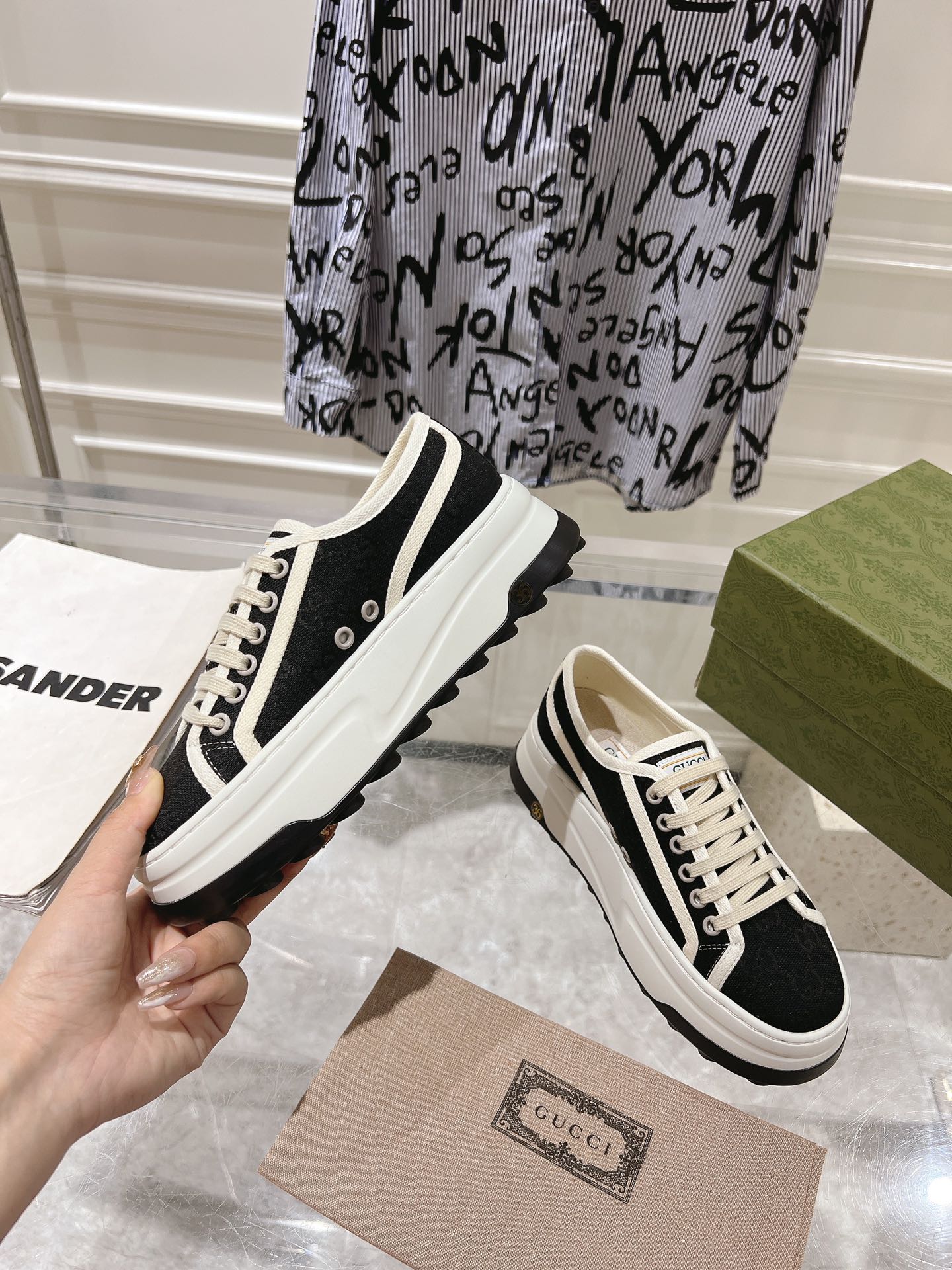 Gucci Couple Canvas Shoes Canvas M-s