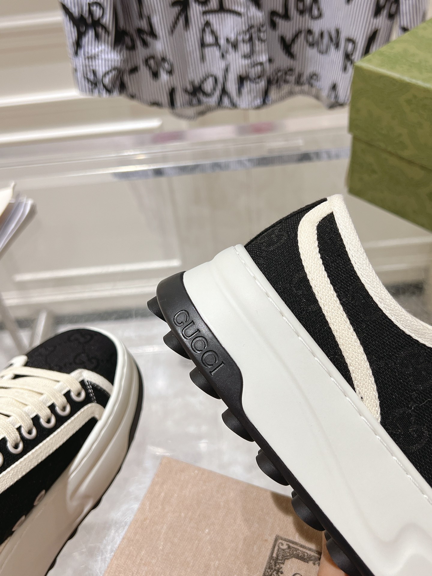 Gucci Couple Canvas Shoes Canvas M-s