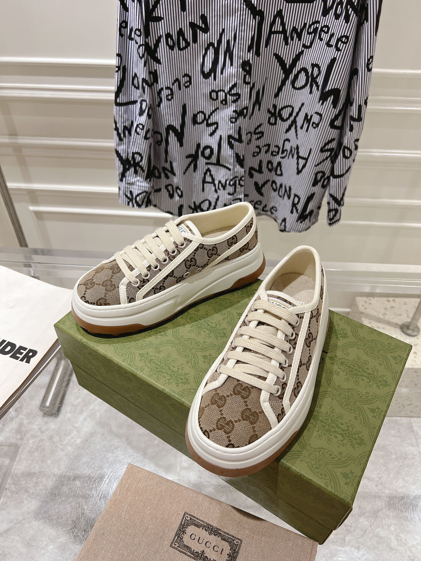 Gucci Couple Canvas Shoes Canvas M-s