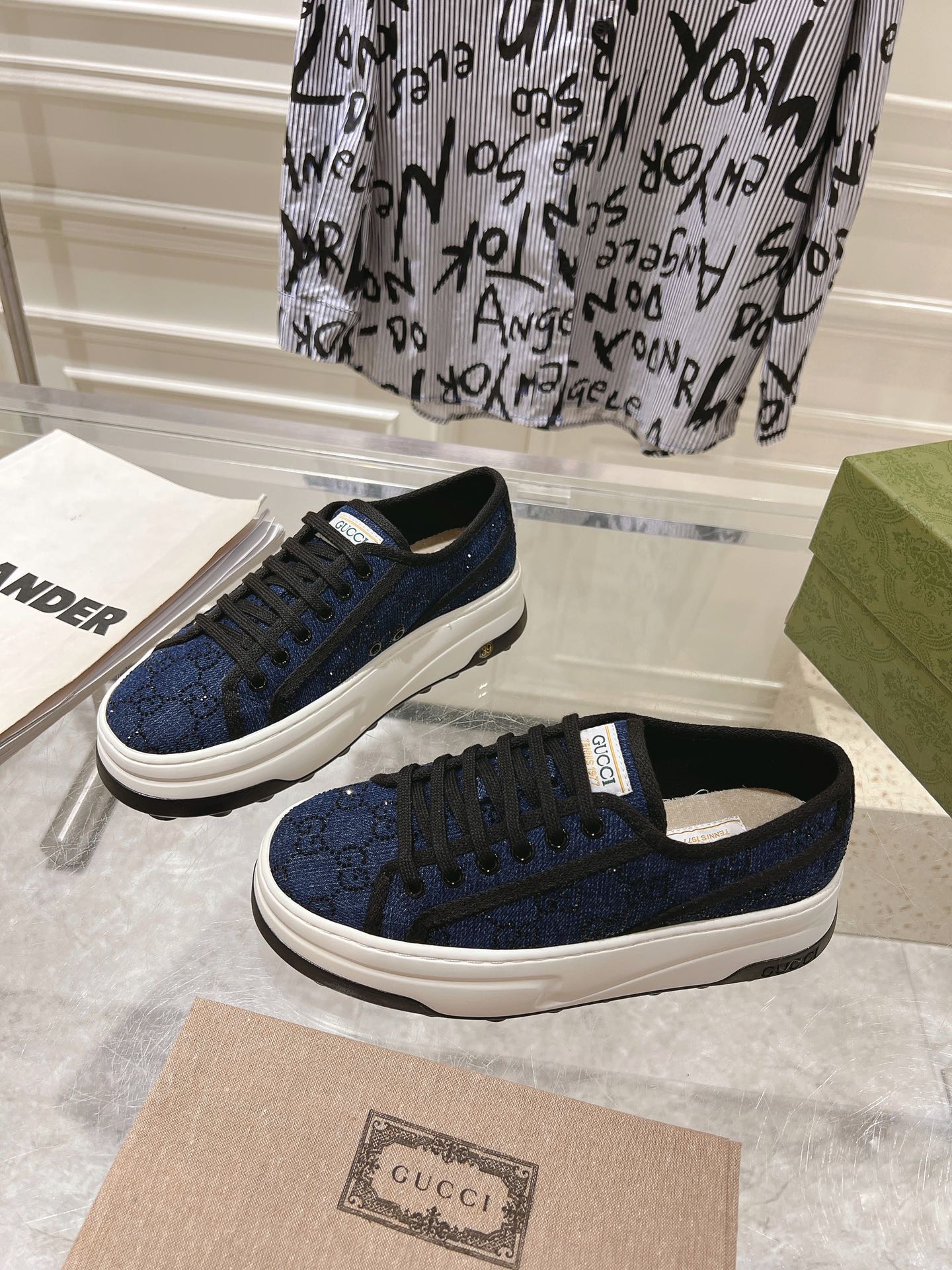 Gucci Couple Canvas Shoes Canvas M-s