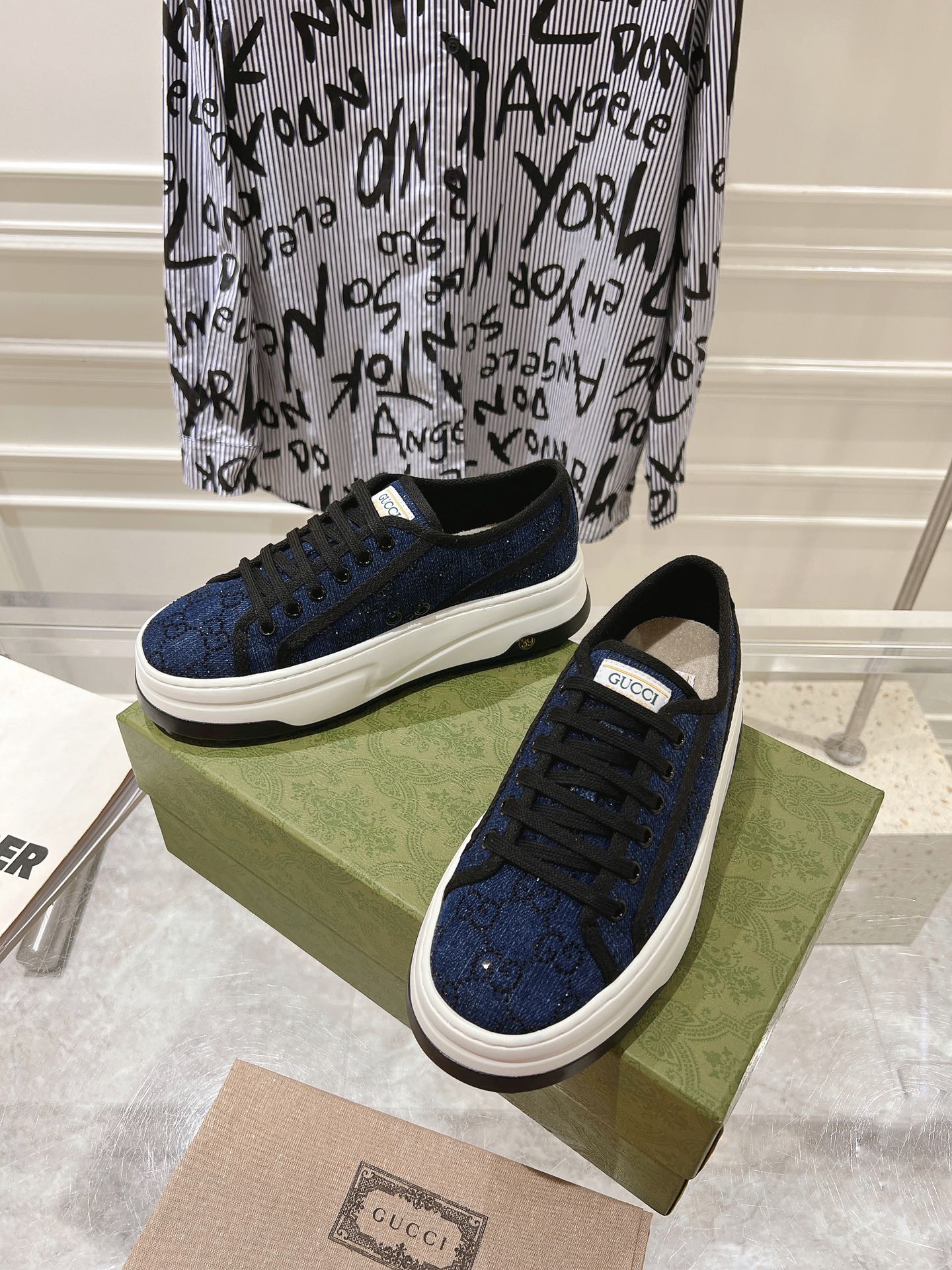 Gucci Couple Canvas Shoes Canvas M-s