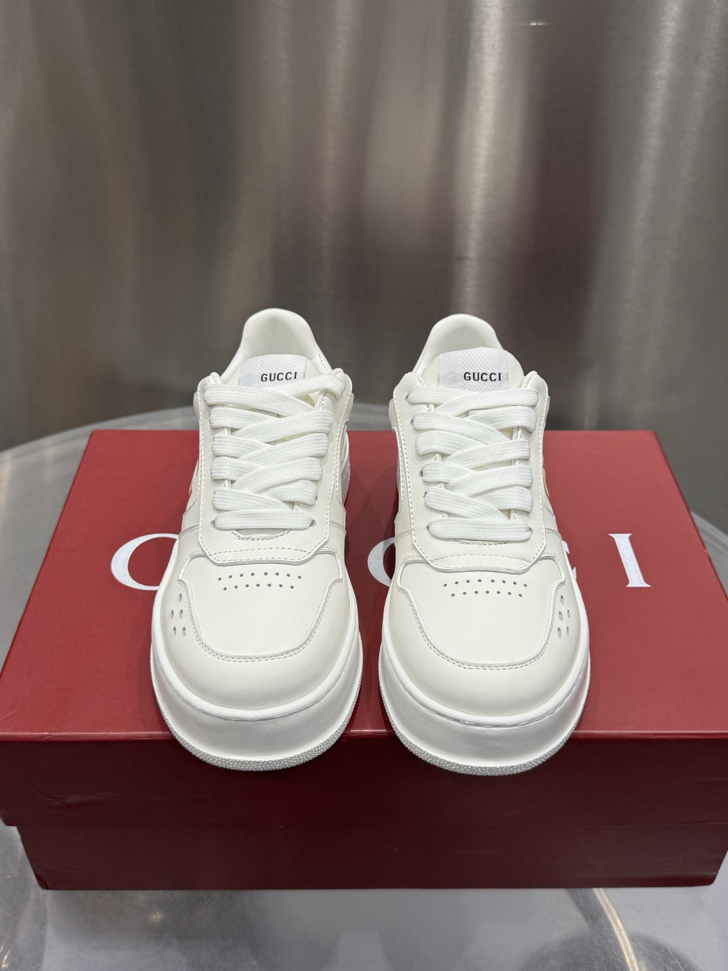 Gucci Female Sneakers