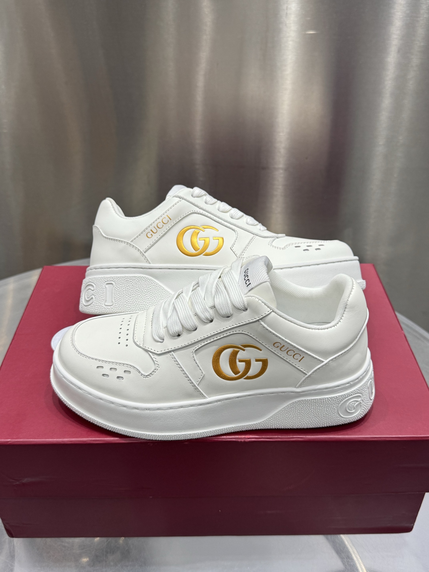 Gucci Female Sneakers