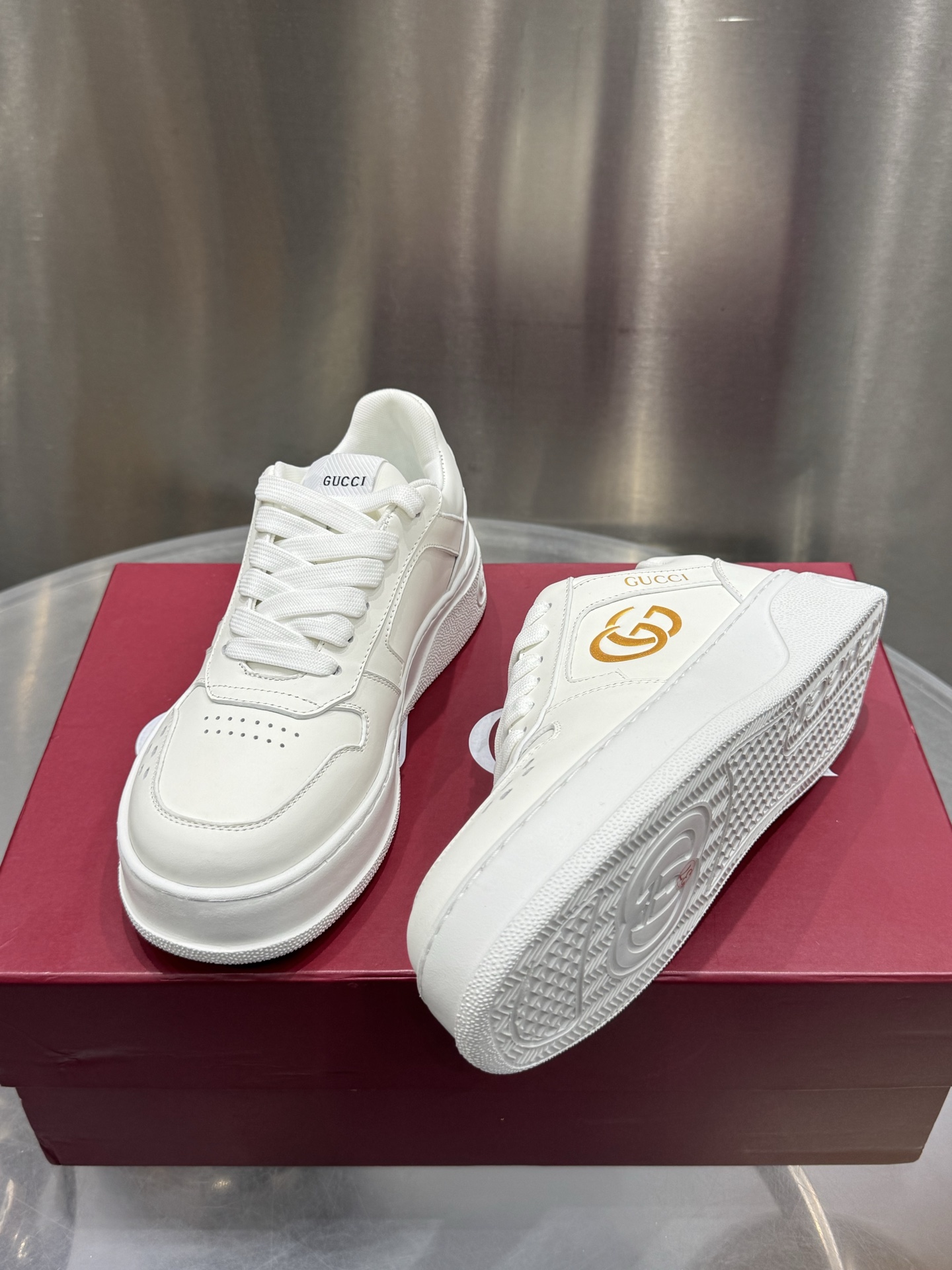 Gucci Female Sneakers