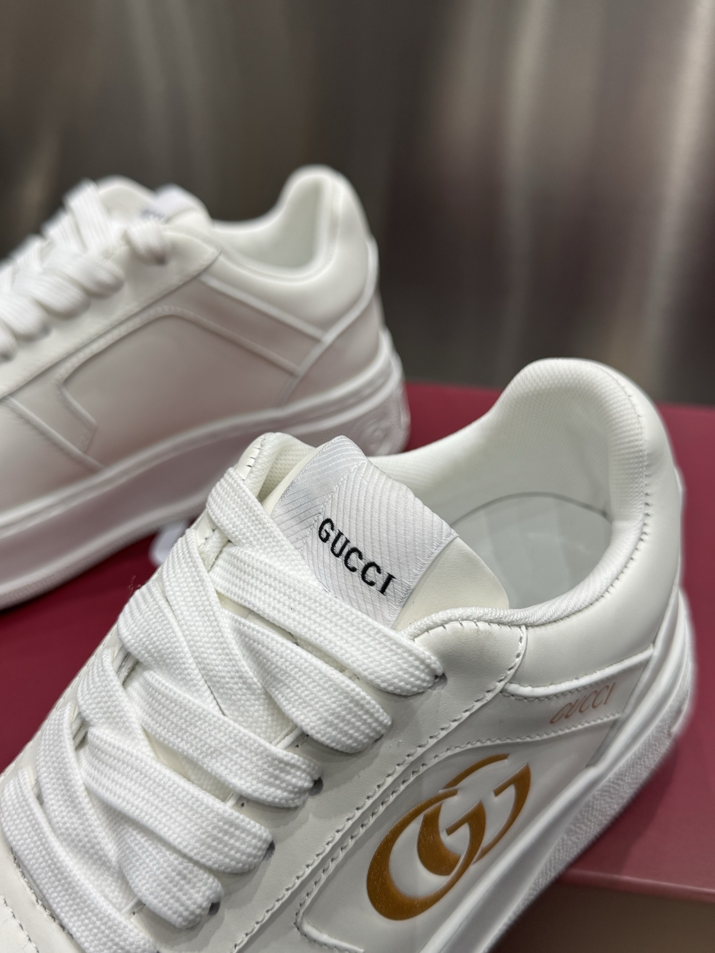 Gucci Female Sneakers