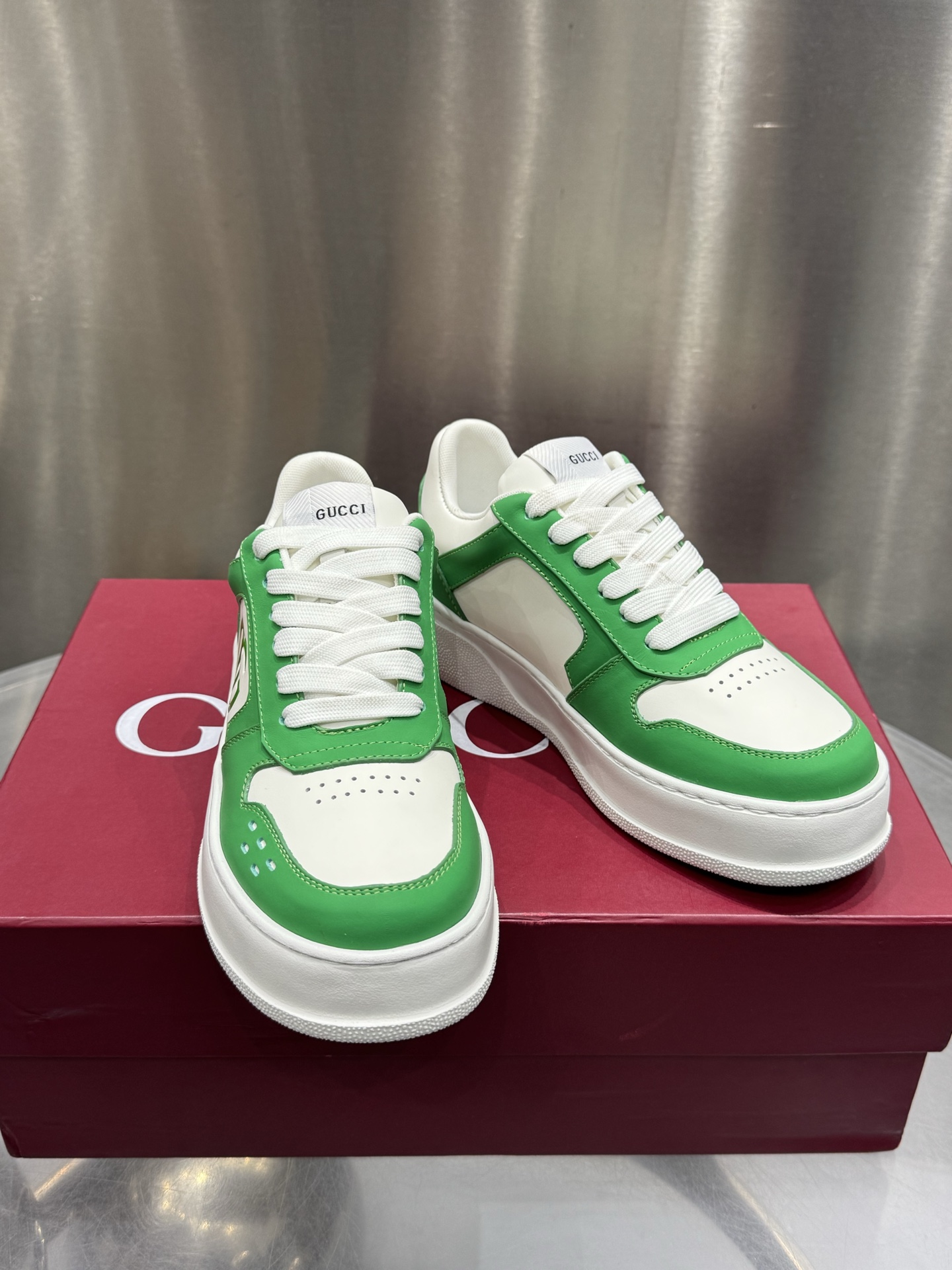 Gucci Female Sneakers