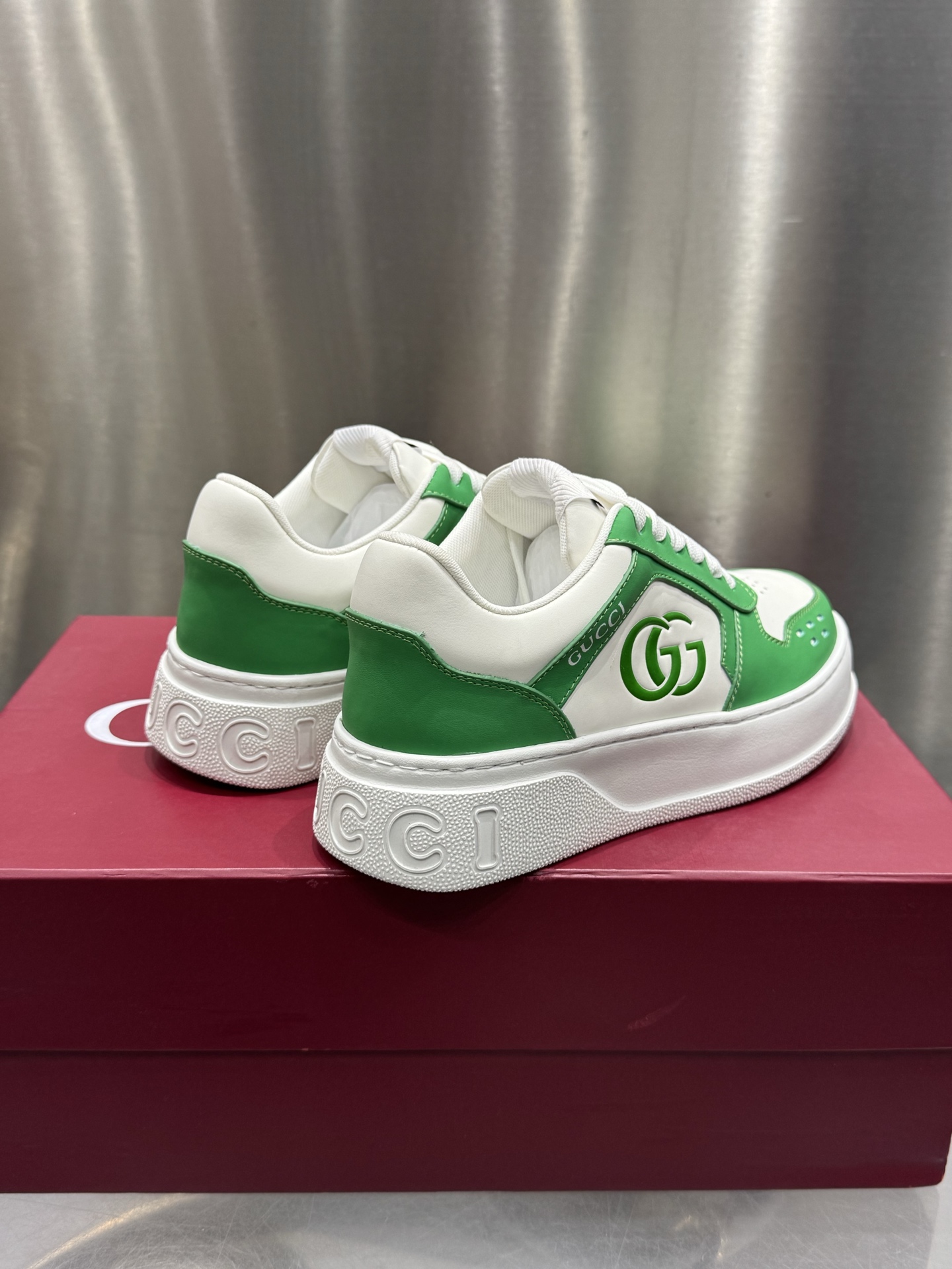 Gucci Female Sneakers