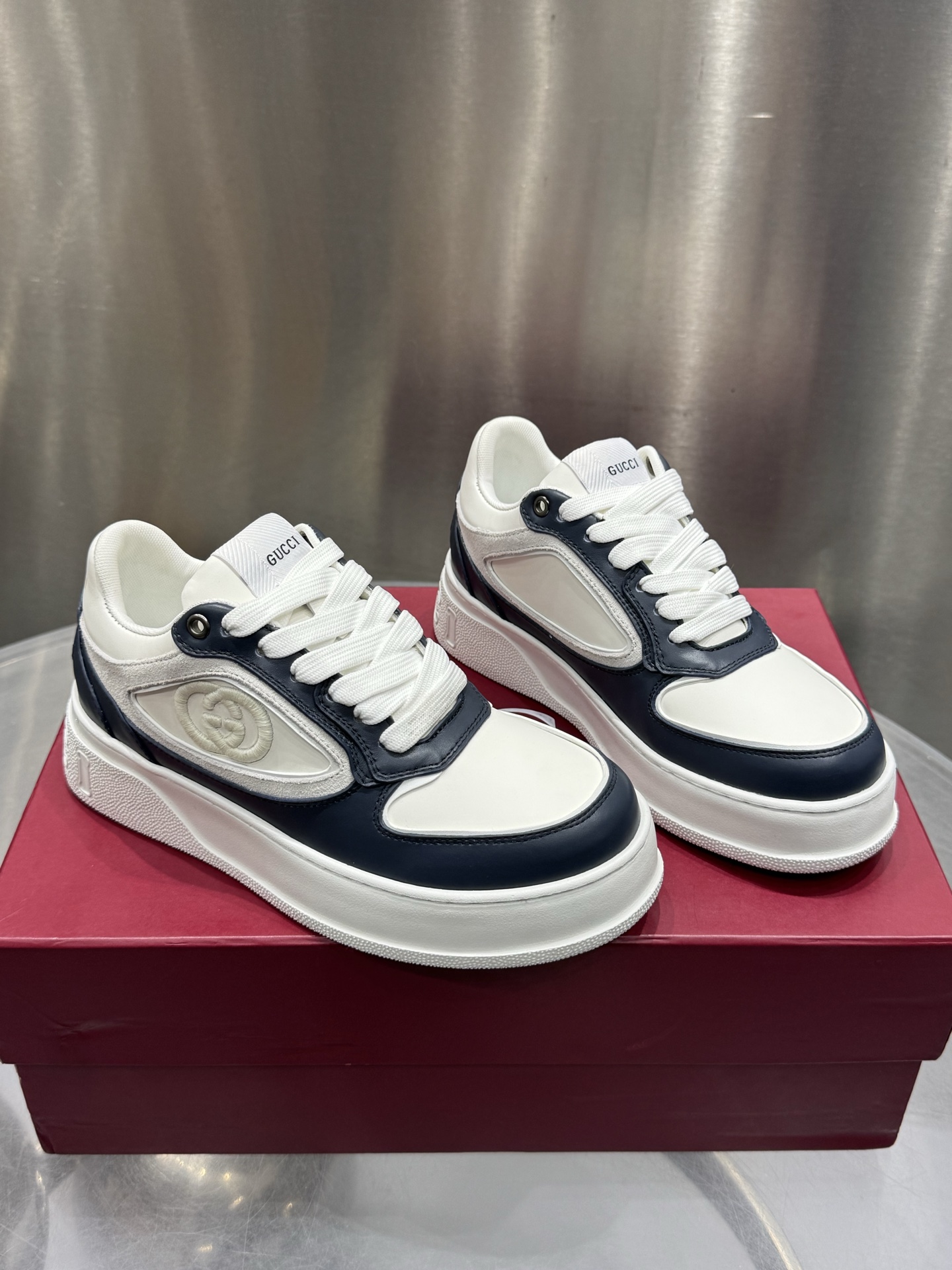 Gucci Female Sneakers