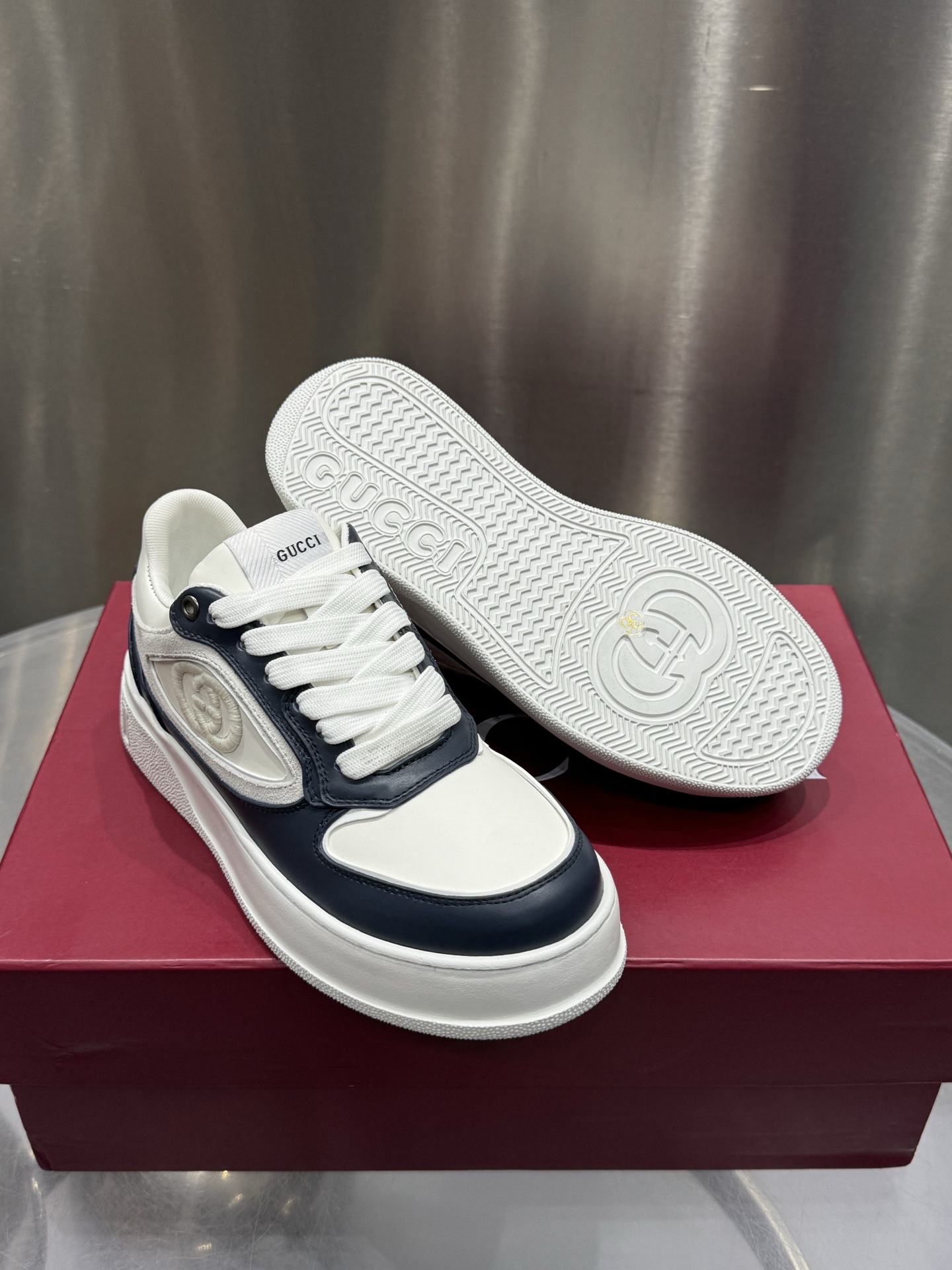 Gucci Female Sneakers