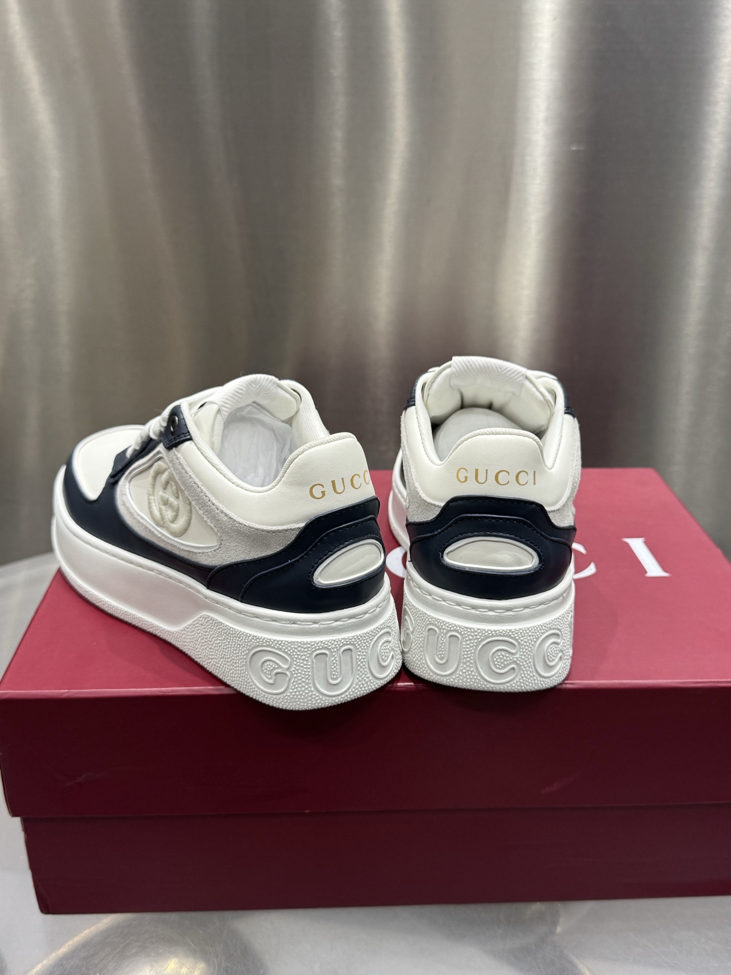 Gucci Female Sneakers