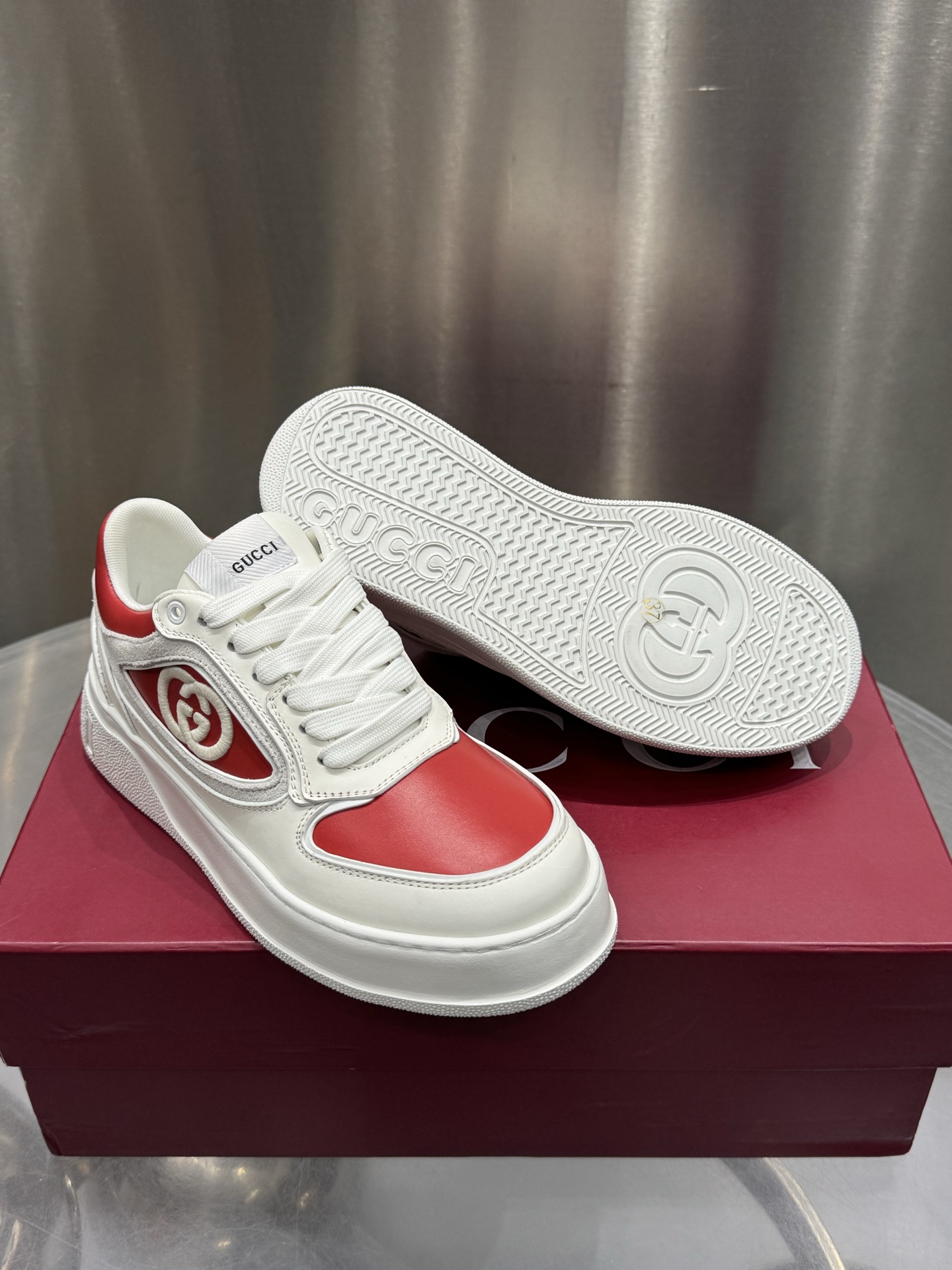 Gucci Female Sneakers