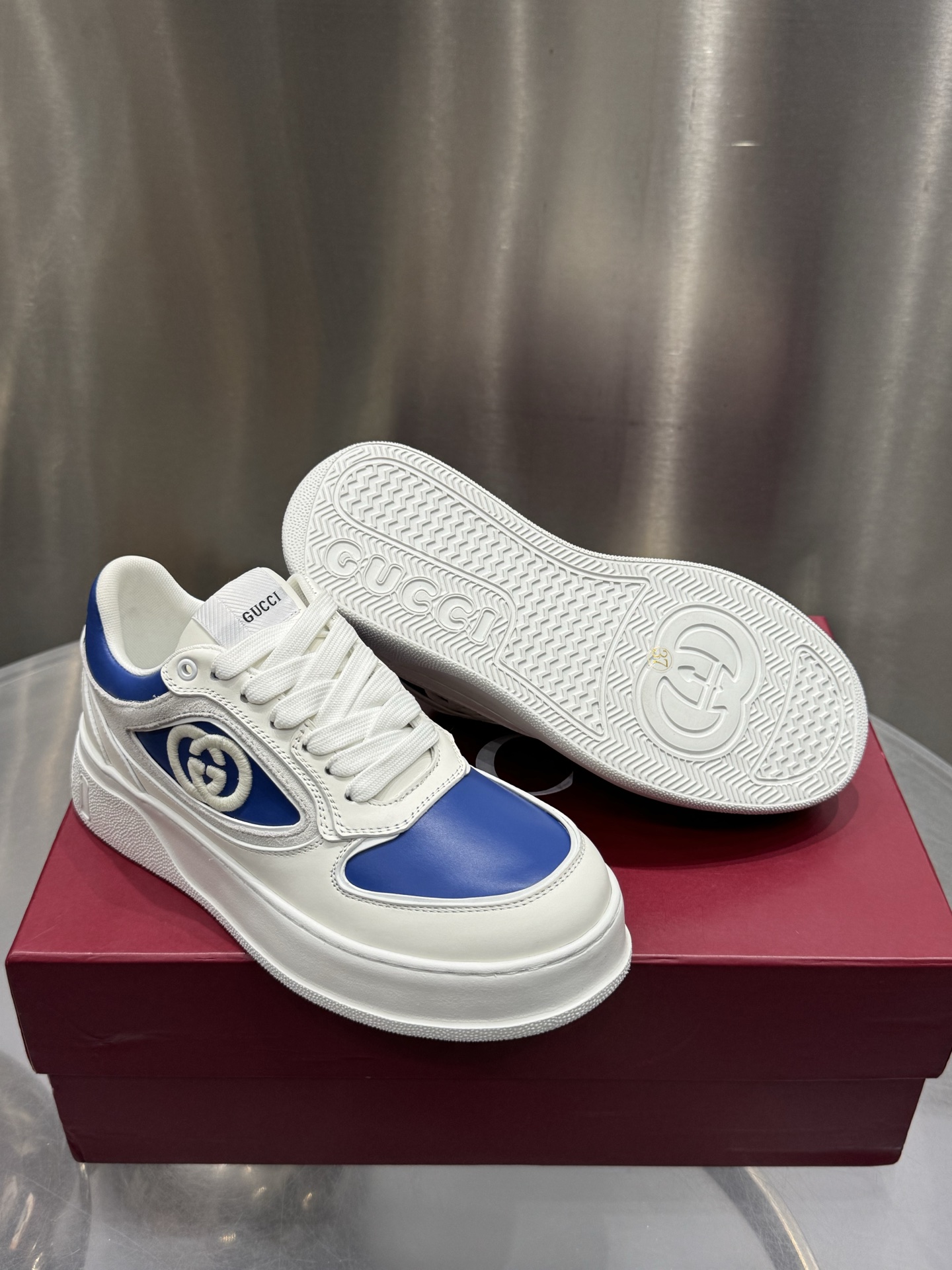 Gucci Female Sneakers