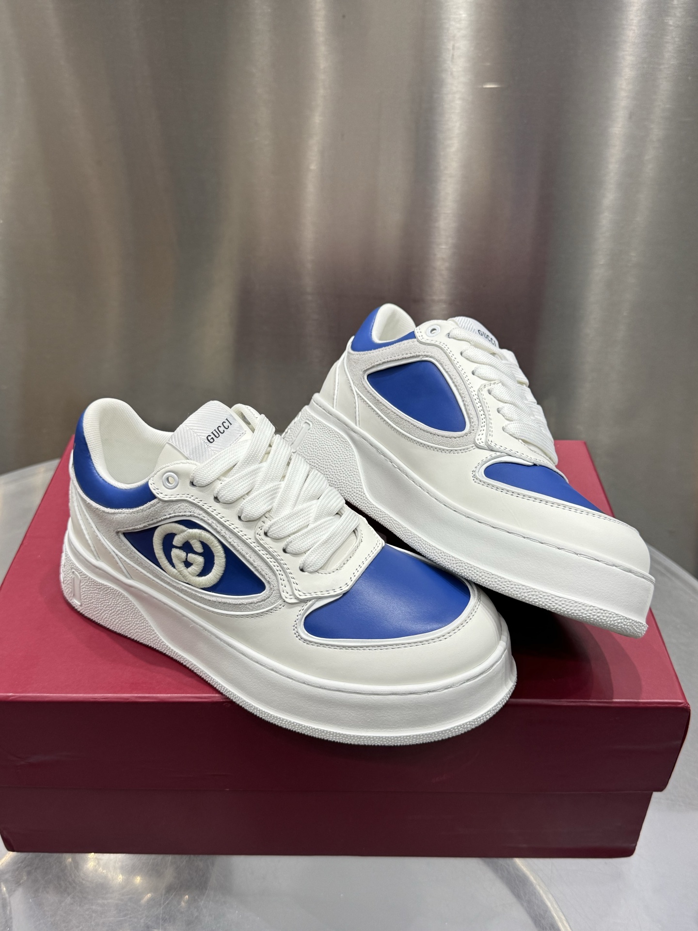 Gucci Female Sneakers