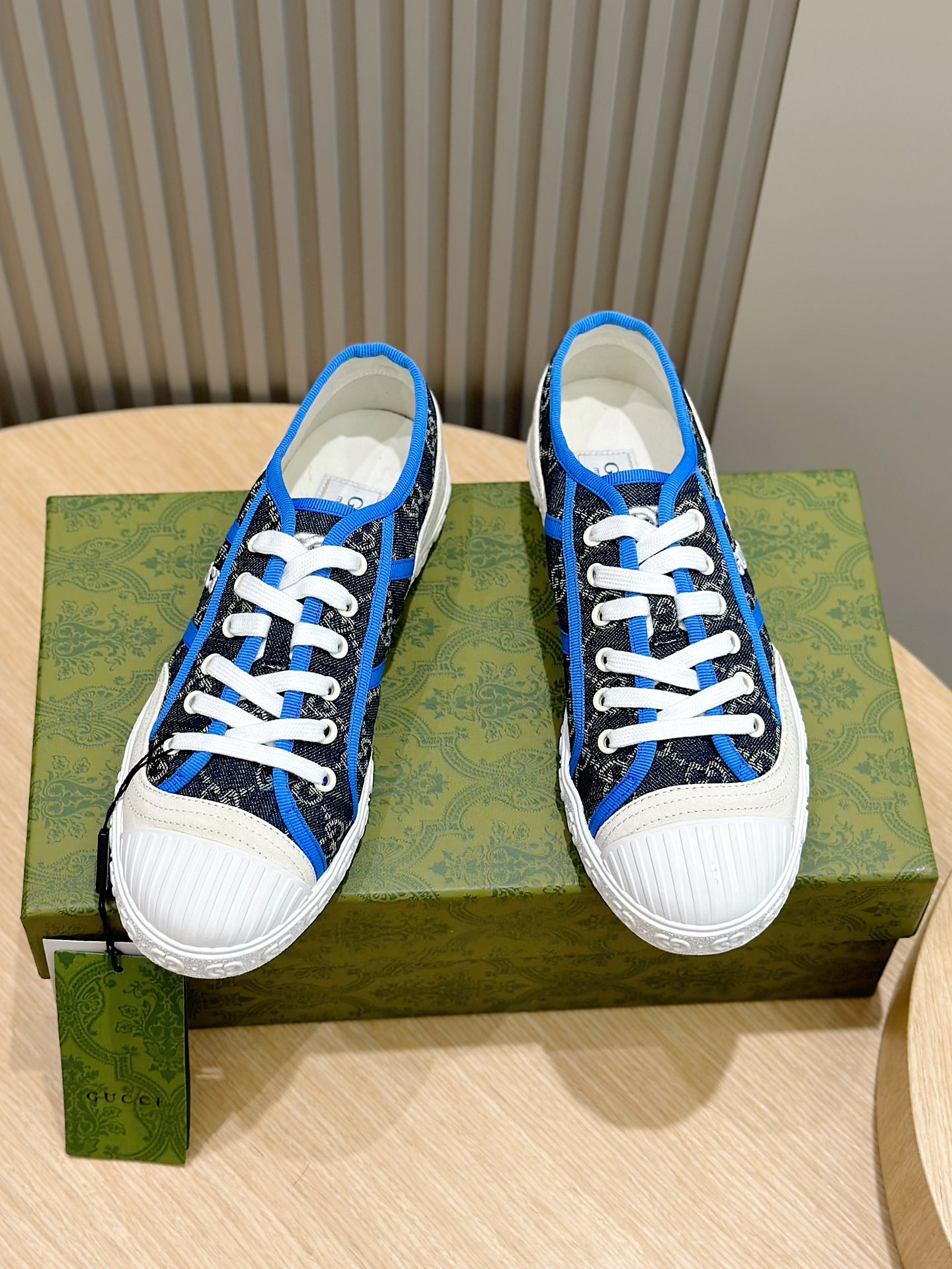 Gucci Male Sneakers Blue S
