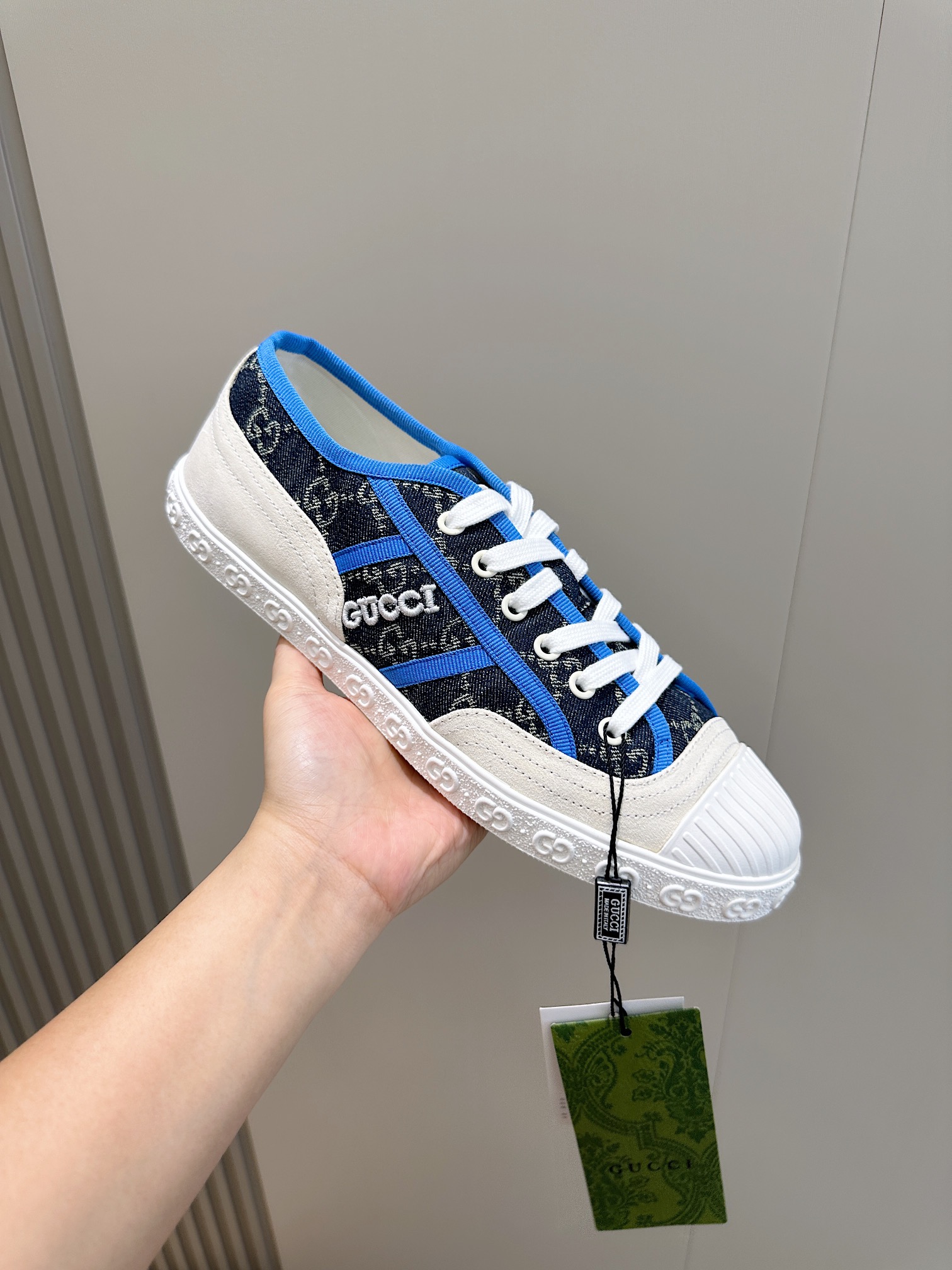 Gucci Male Sneakers Blue S