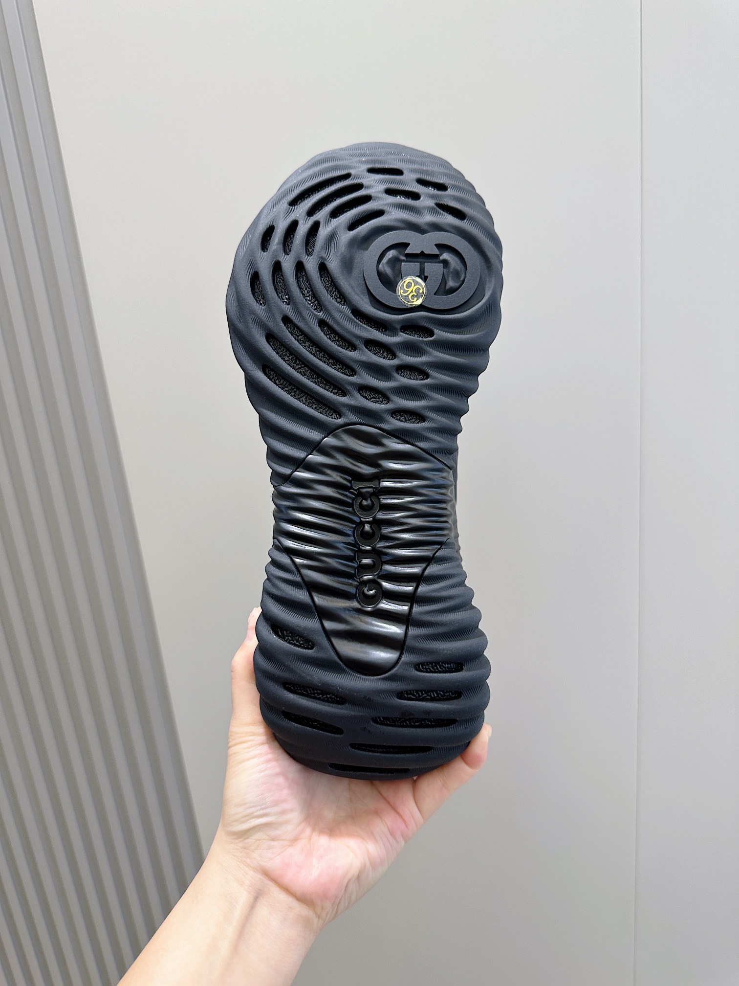 Gucci Male Sneakers L-s