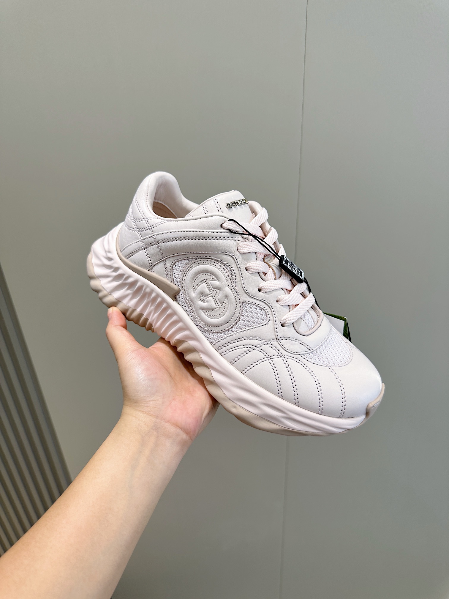 Gucci Female Sneakers L-s