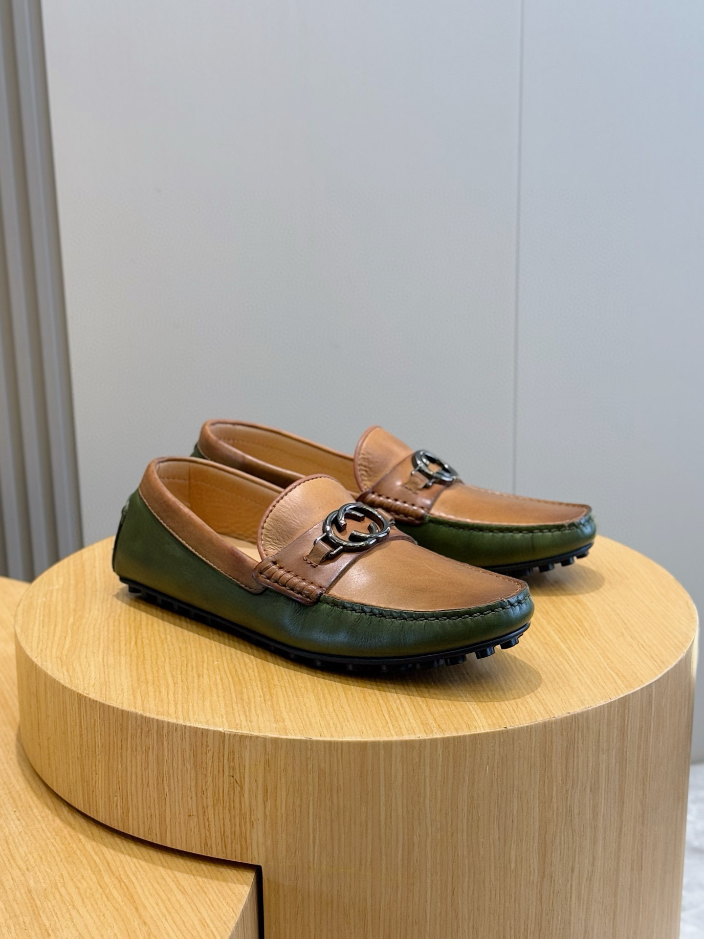 Gucci Male Loafers Cow Leather S