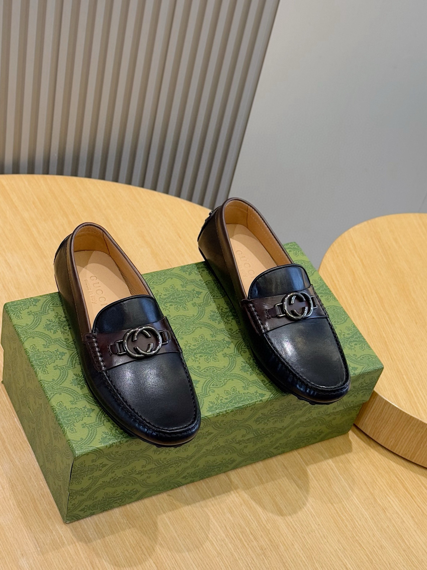 Gucci Male Loafers Cow Leather S