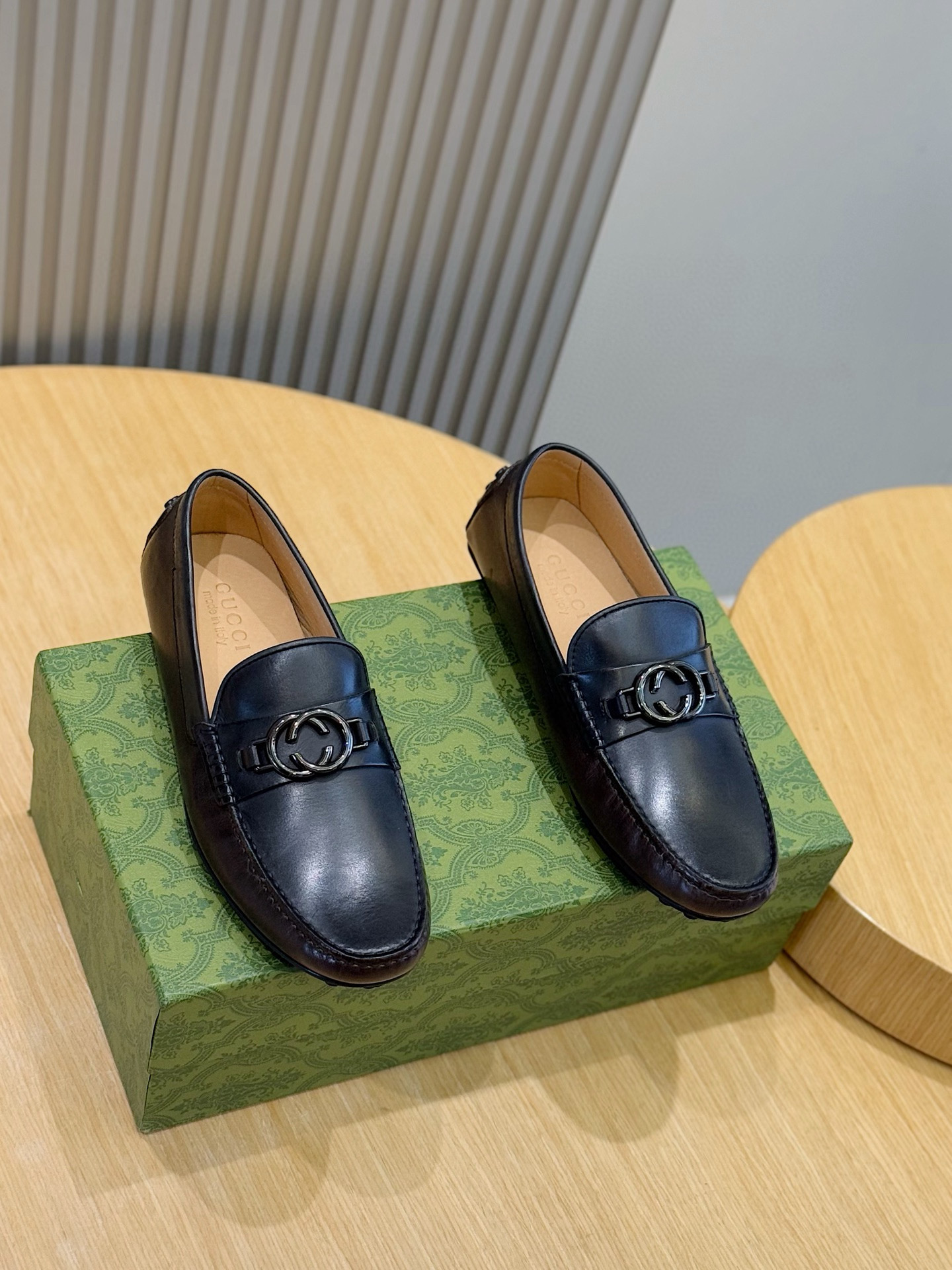 Gucci Male Loafers Cow Leather S