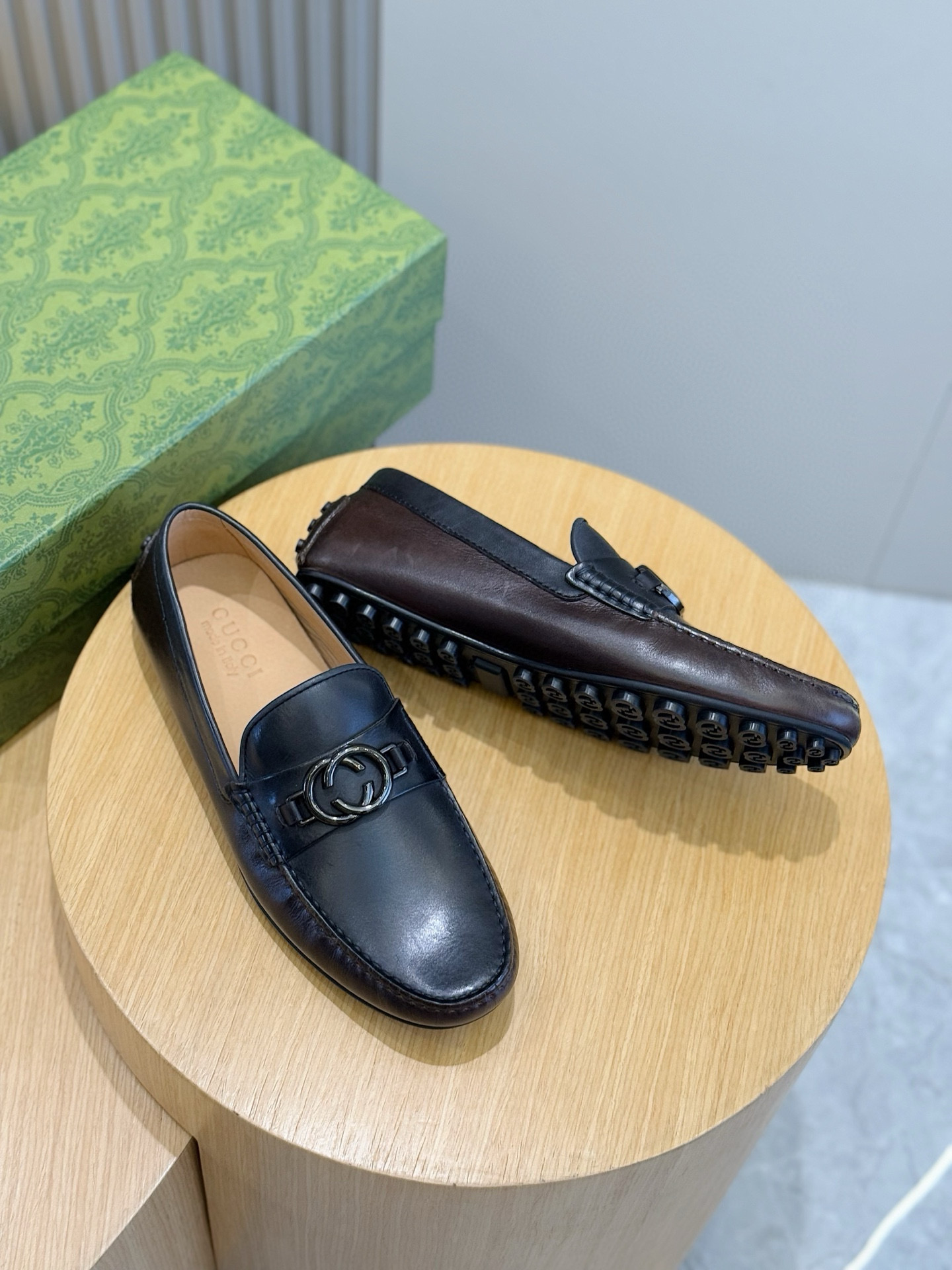 Gucci Male Loafers Cow Leather S