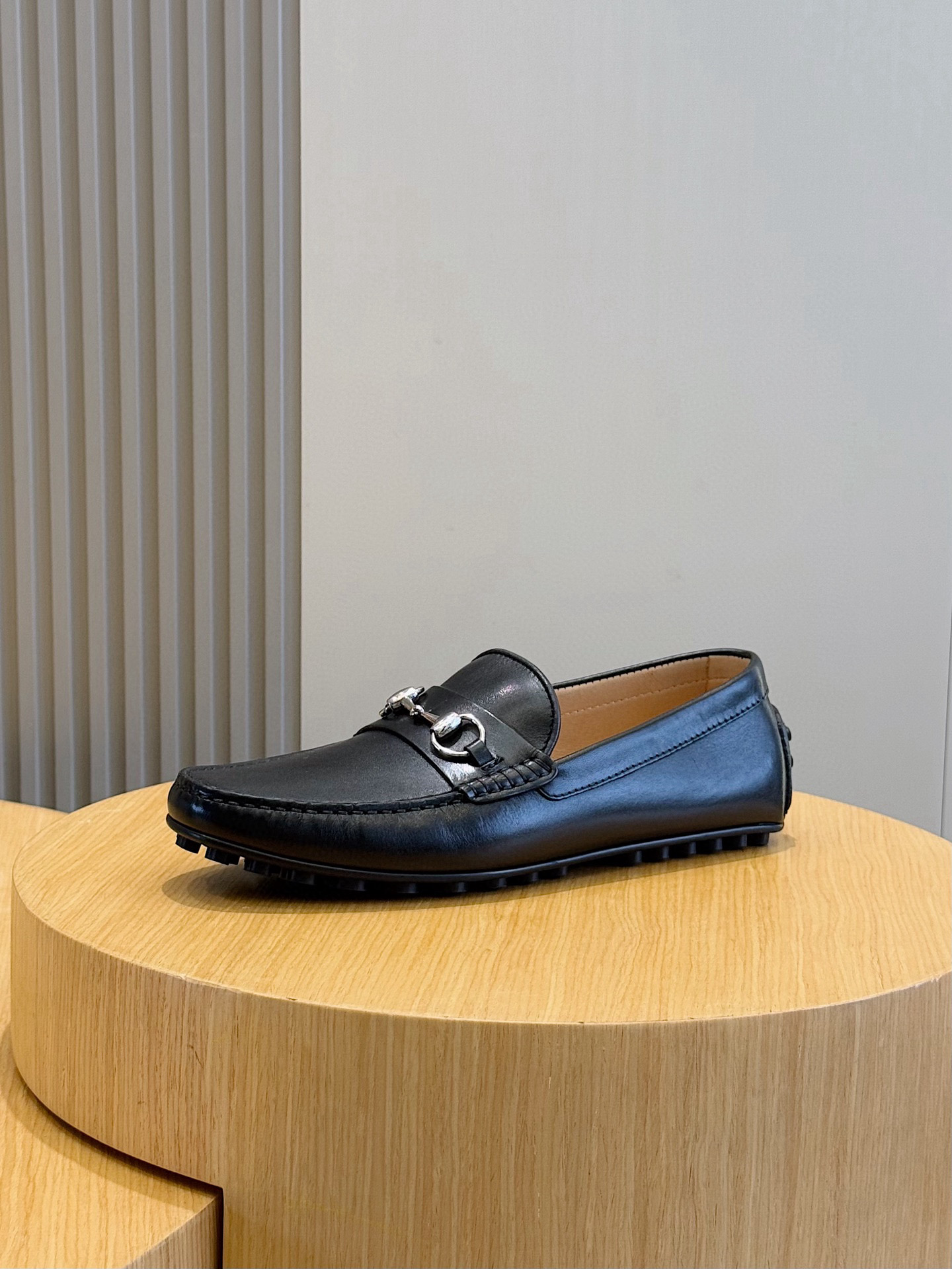 Gucci Male Loafers Cow Leather S