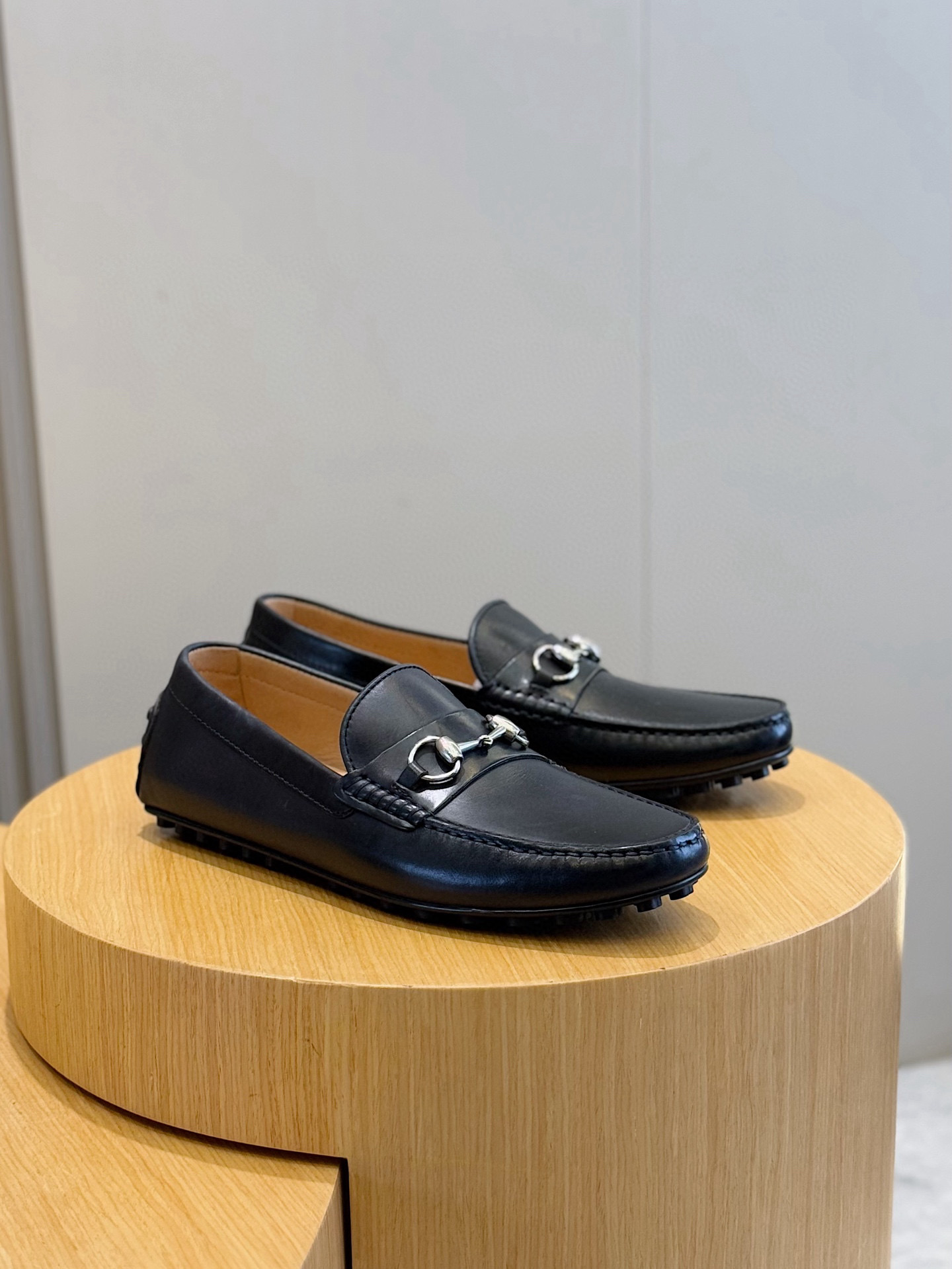 Gucci Male Loafers Cow Leather S