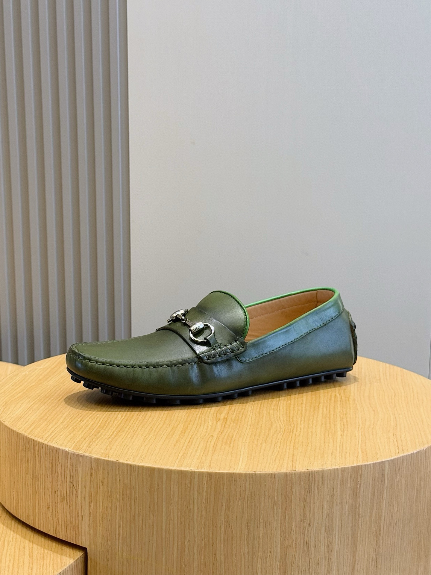Gucci Male Loafers Cow Leather S