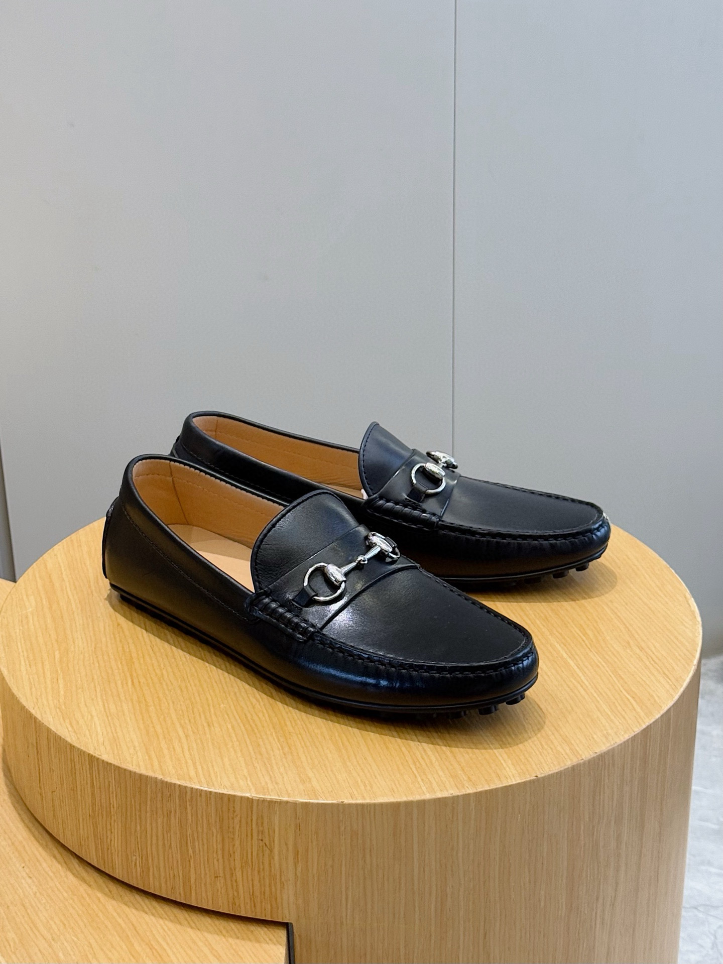 Gucci Male Loafers Cow Leather S