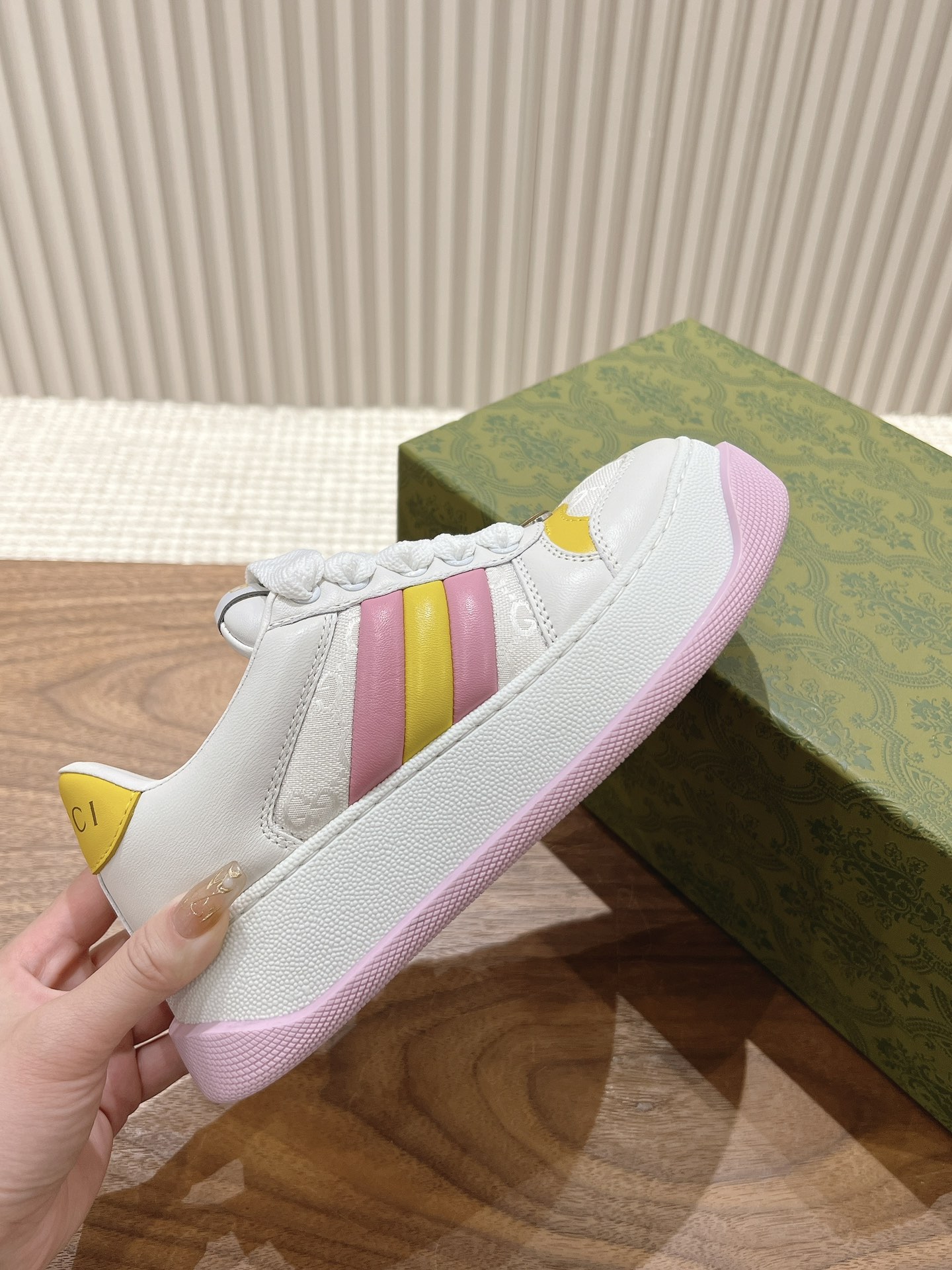 Gucci Couple Sneakers Breathable M