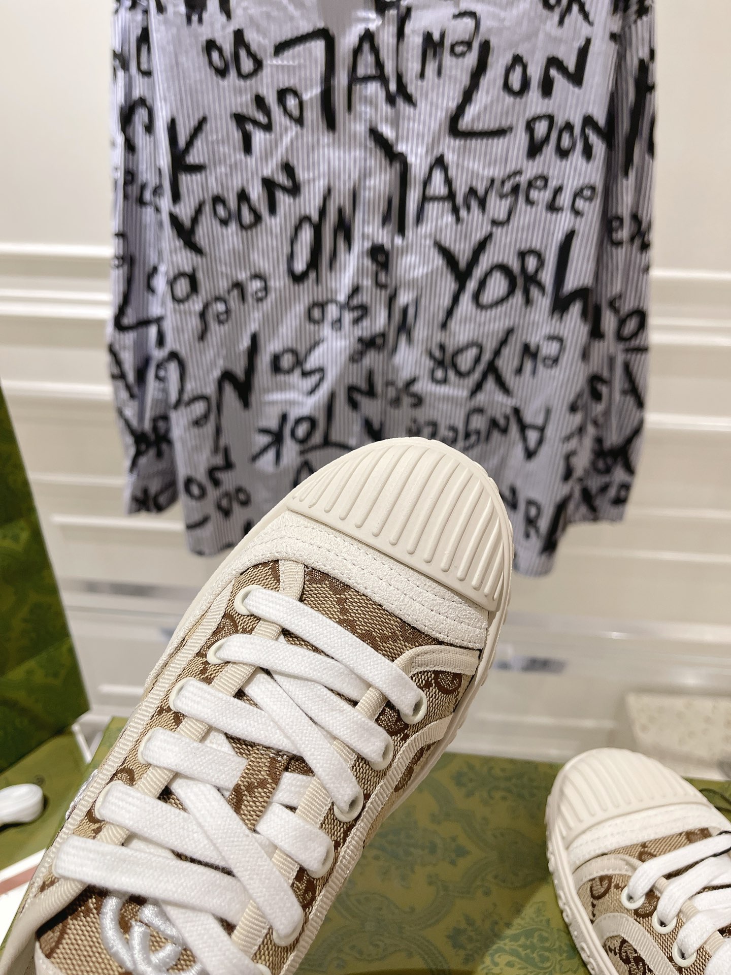 Gucci Couple Canvas Shoes Canvas M