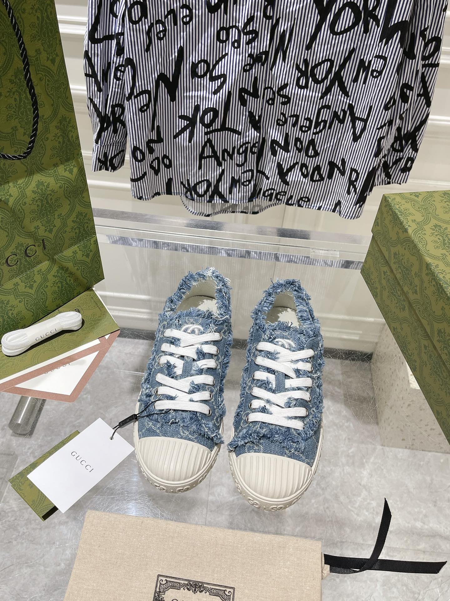 Gucci Couple Canvas Shoes Canvas M