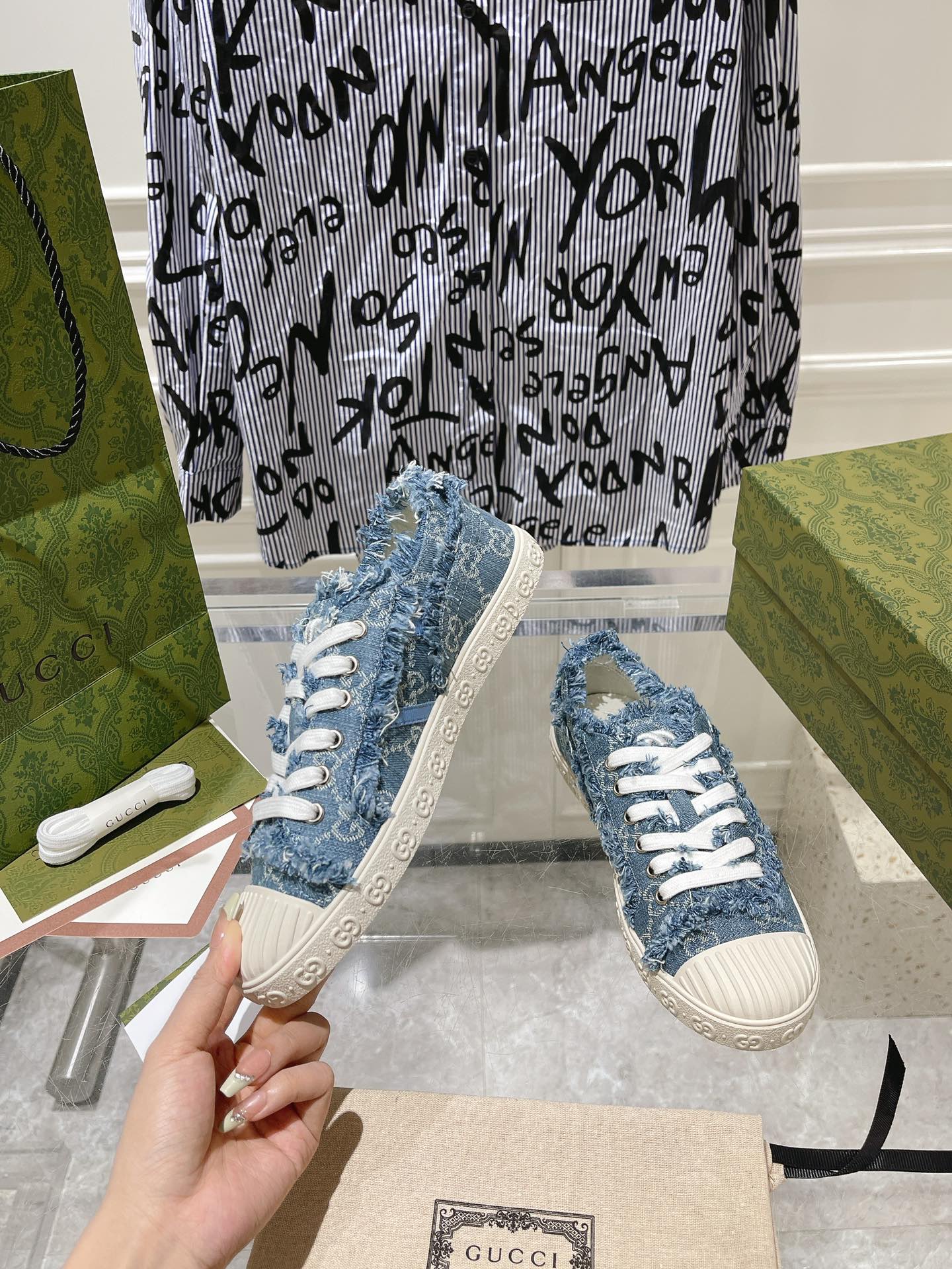 Gucci Couple Canvas Shoes Canvas M