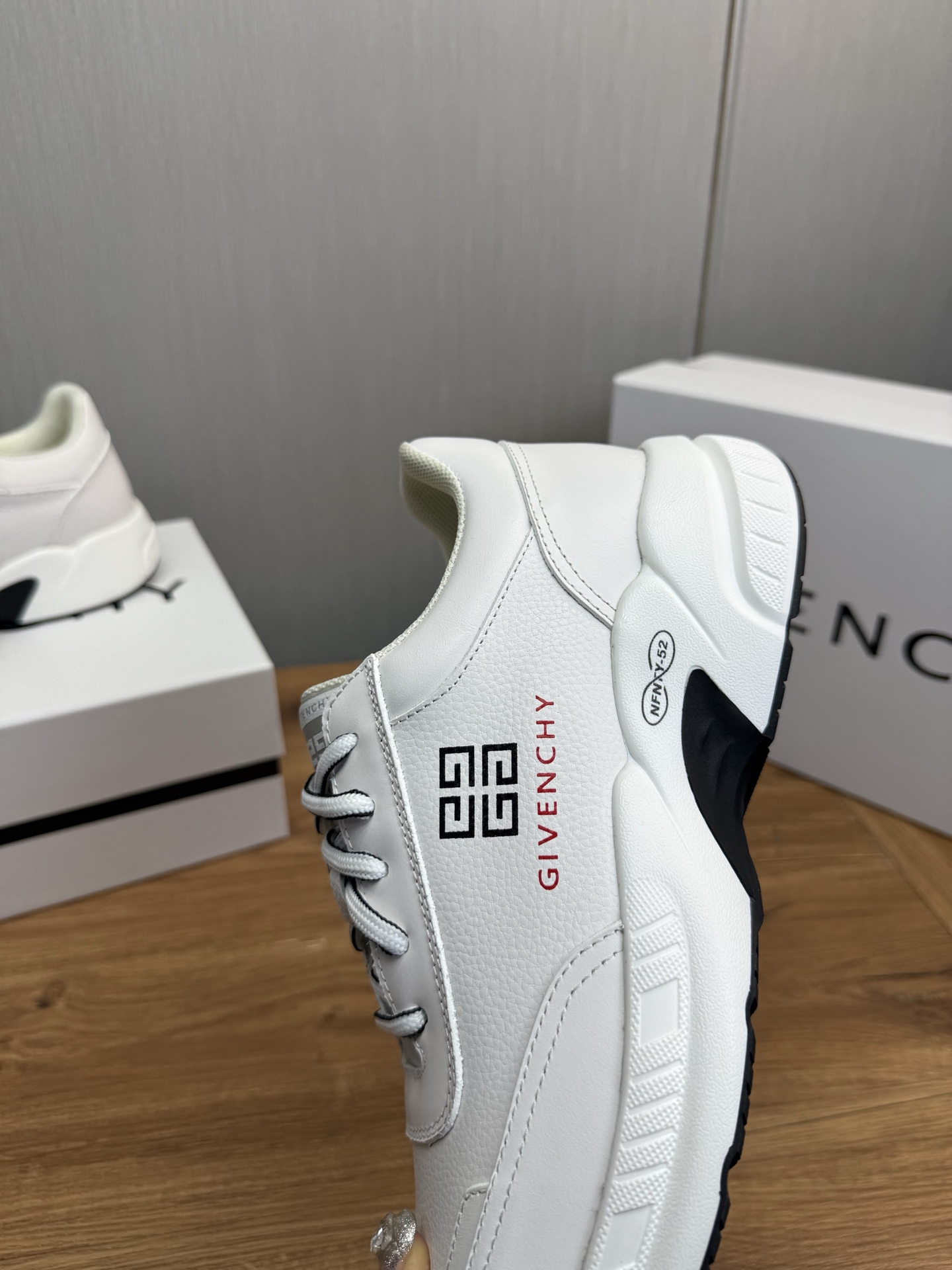 Givenchy Male Sneakers Breathable M-l-s