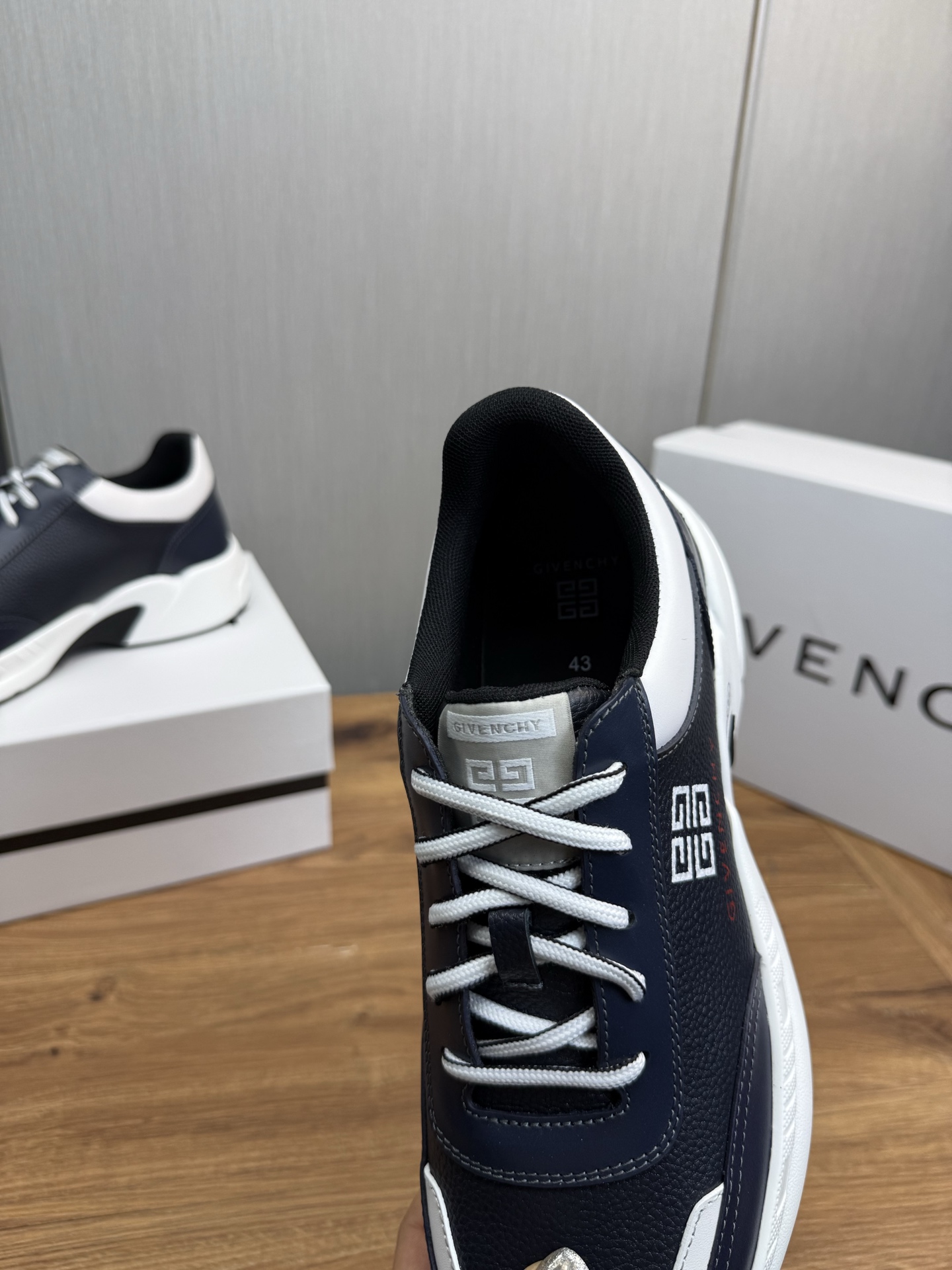Givenchy Male Sneakers Breathable M-l-s