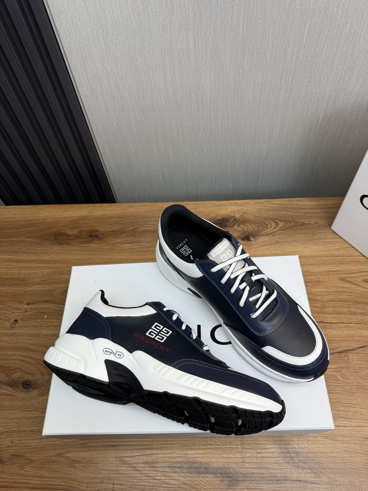 Givenchy Male Sneakers Breathable M-l-s