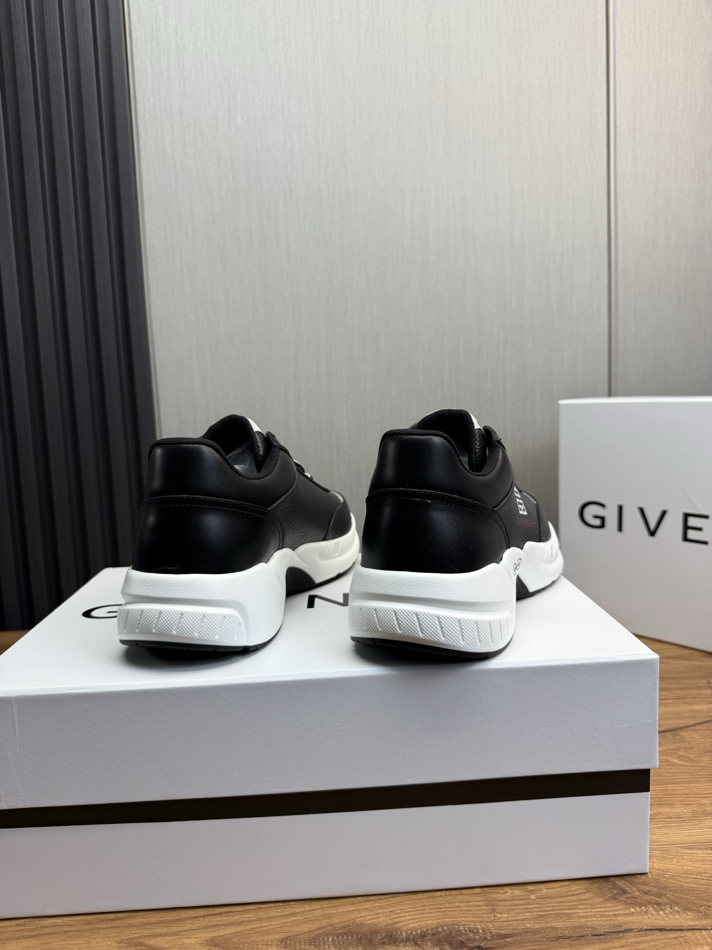 Givenchy Male Sneakers Breathable M-l-s