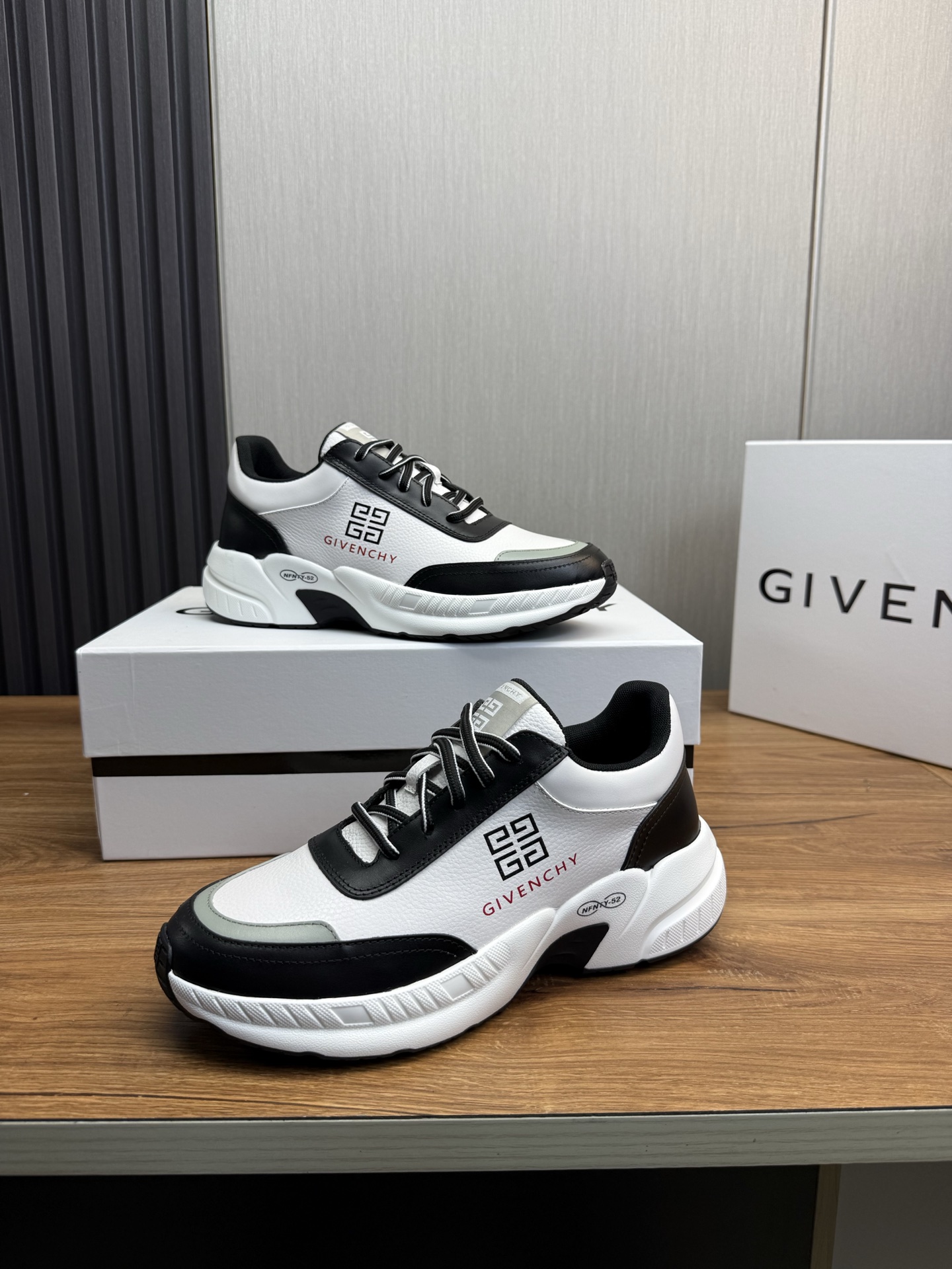 Givenchy Male Sneakers Breathable M-l-s